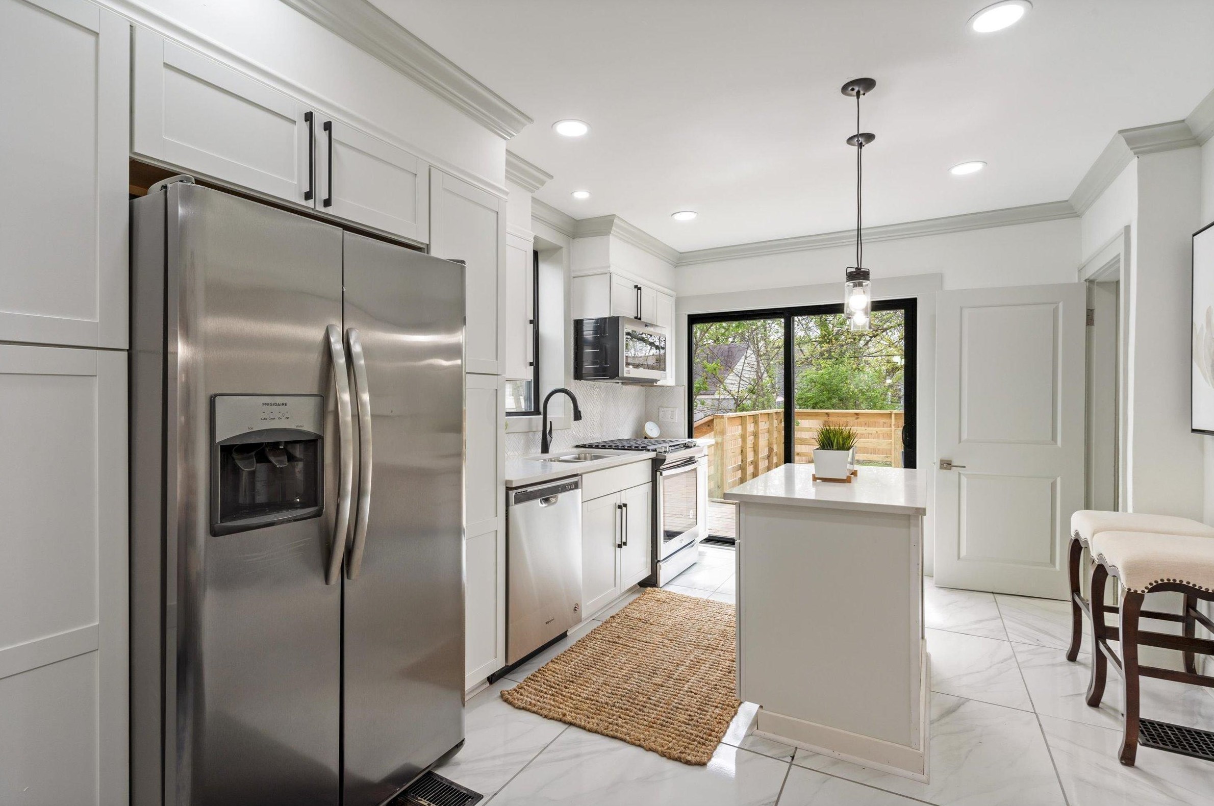 1603 Kenmore Rd, Columbus OH  43211-1625 exterior