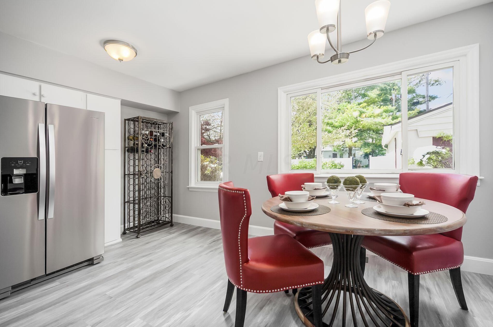 3259 Kenyon Rd, Columbus OH  43221-1809 exterior