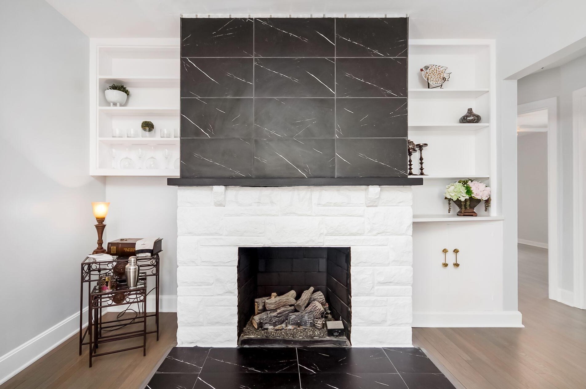 3259 Kenyon Rd, Columbus OH  43221-1809 exterior