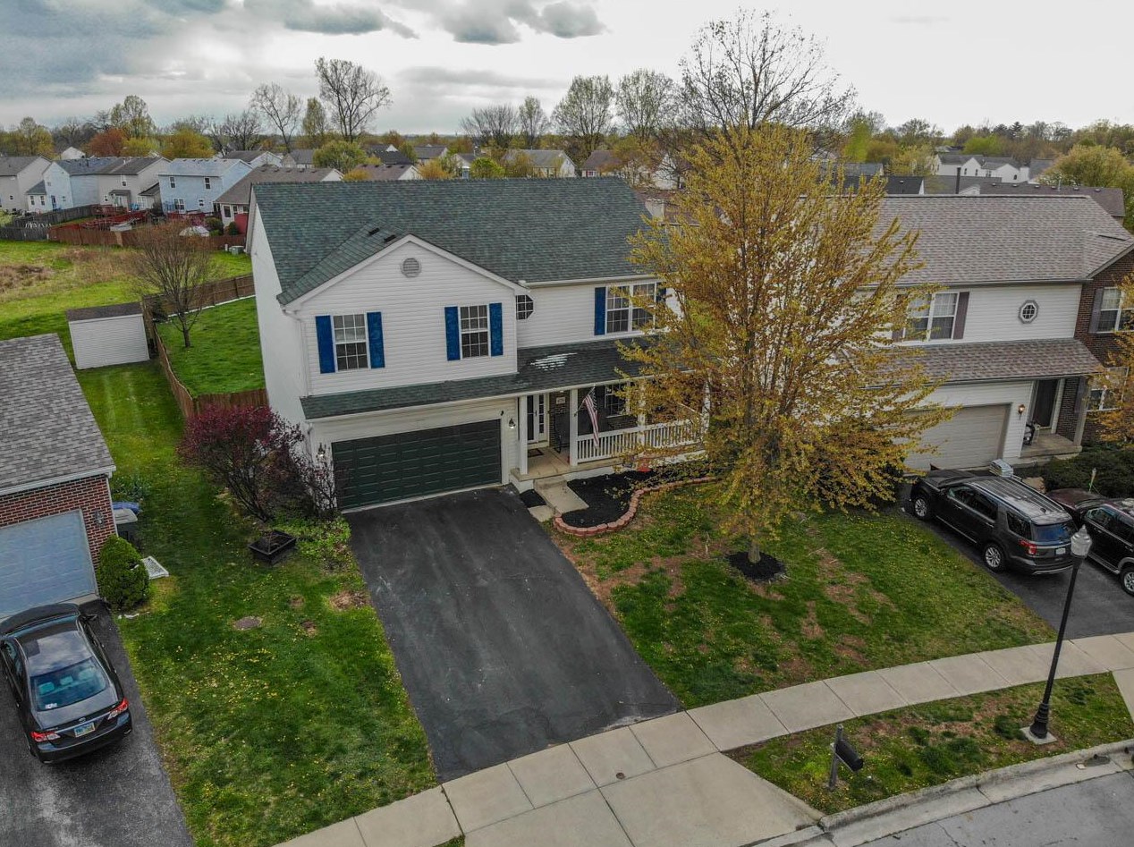 479 Dover Pond Dr, Blacklick, OH 43004