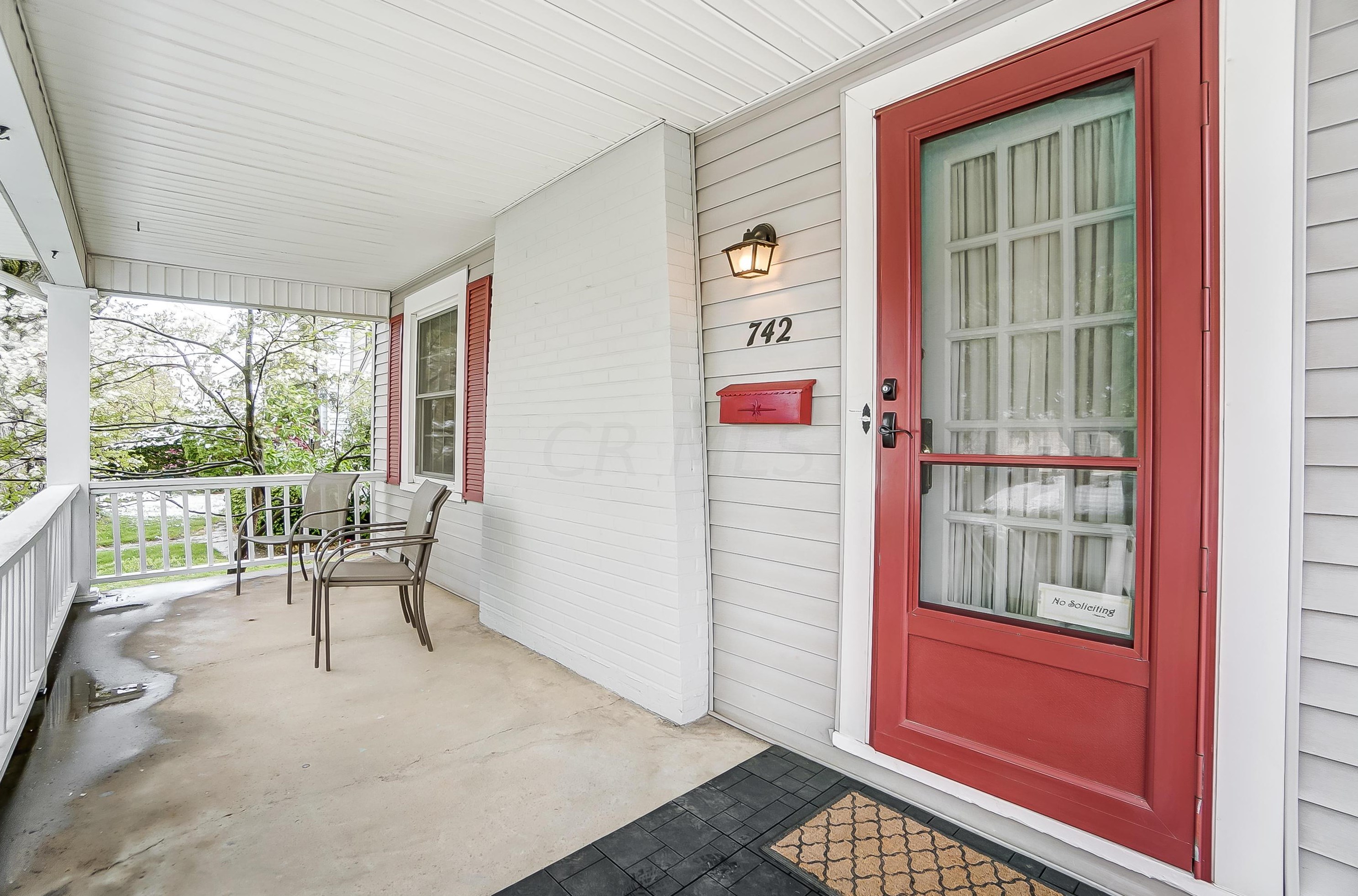 742 Chelsea Ave, Columbus OH  43209-2508 exterior