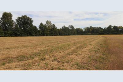 008 Kilbourne Rd - Photo 1