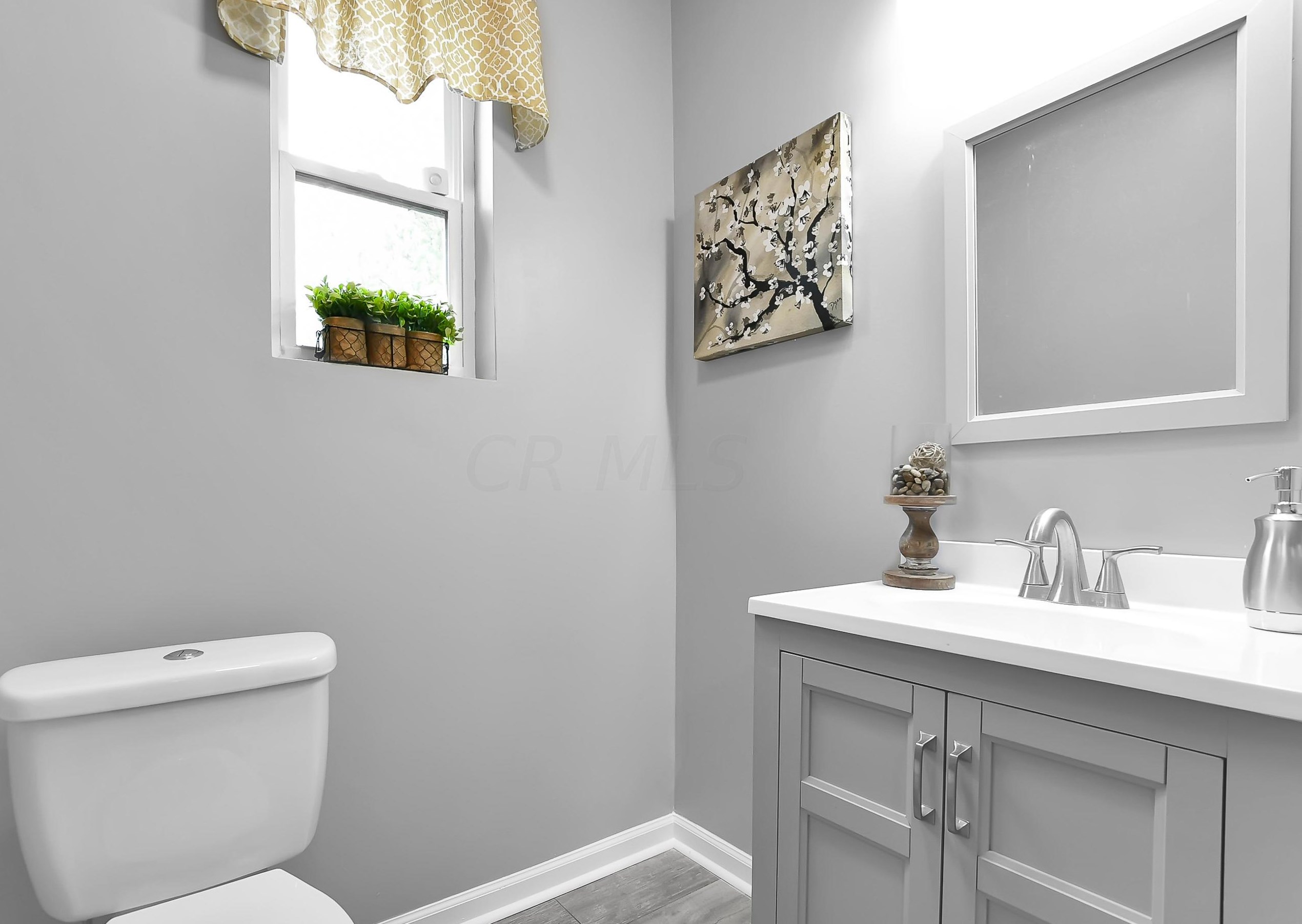 50 Barthman Ave, Columbus OH  43207-1994 exterior