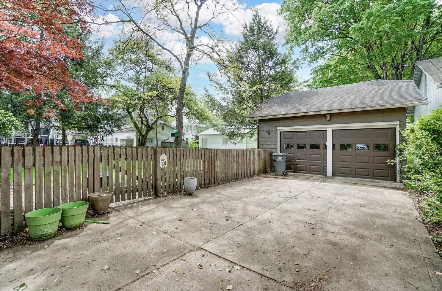 335 Summit St, Granville OH  43023-1345 exterior