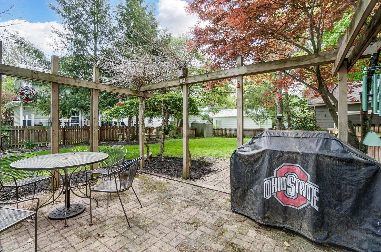 335 Summit St, Granville OH  43023-1345 exterior