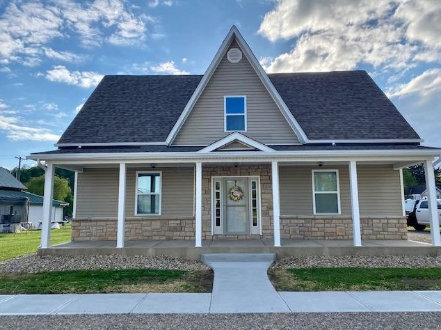 116 Sugar St, Saint Louisville OH  43071-9607 exterior