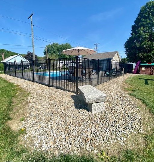 116 Sugar St, Saint Louisville OH  43071-9607 exterior