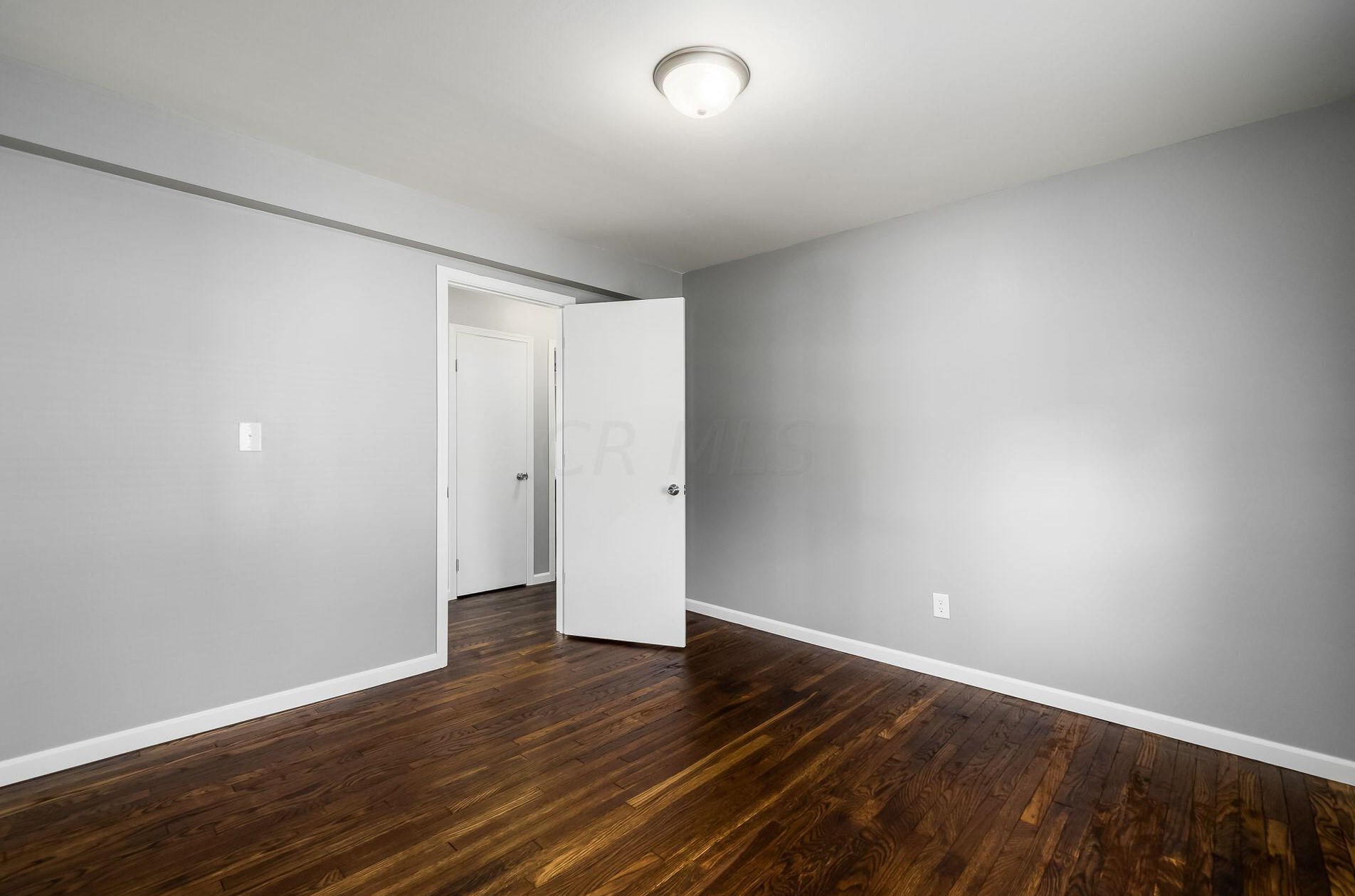 2040 Fenton St, Columbus OH  43224-1366 exterior