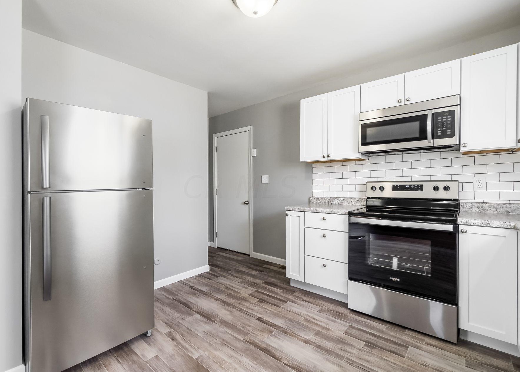 2040 Fenton St, Columbus OH  43224-1366 exterior