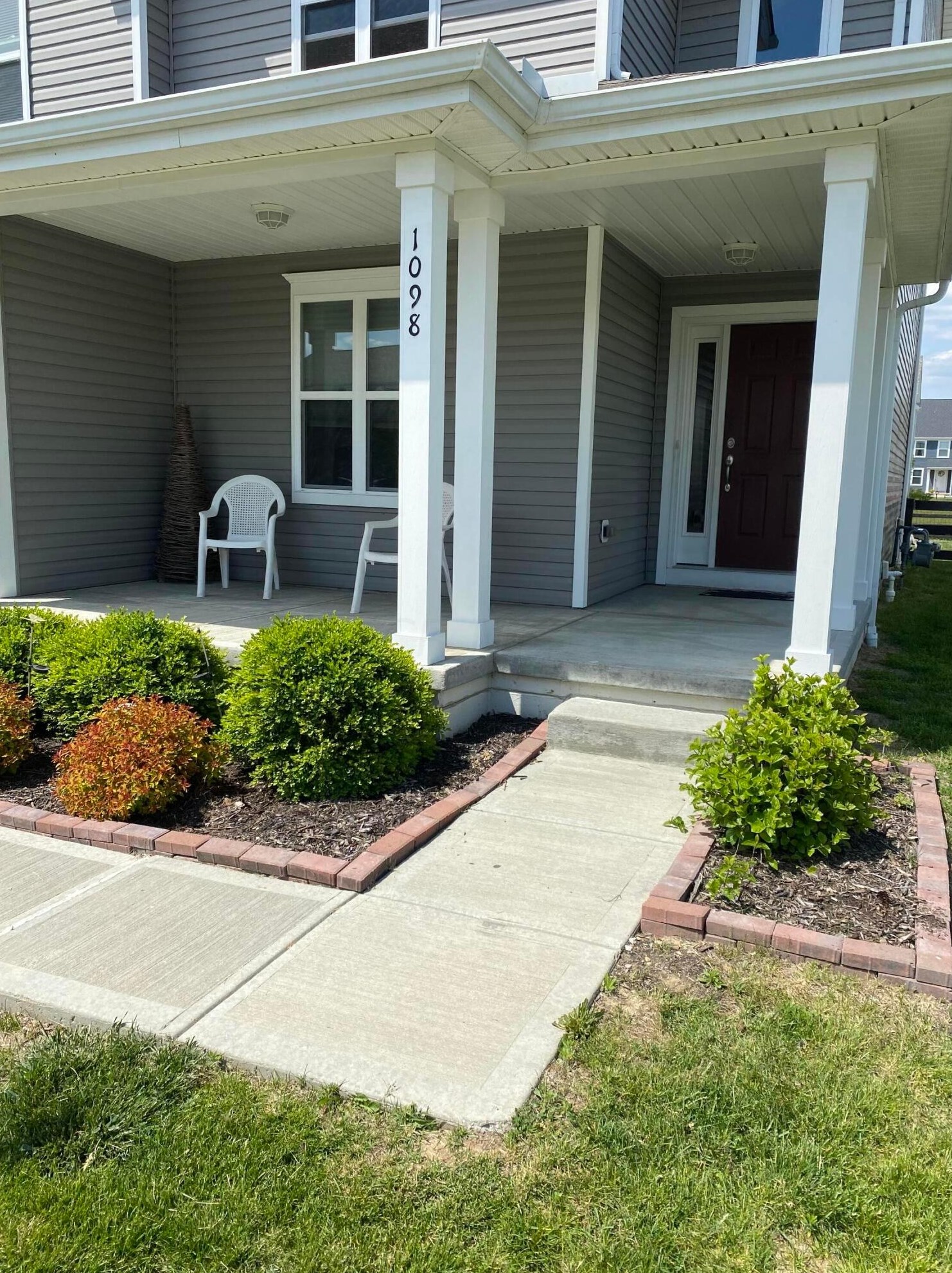 1098 Gartner Ct, Columbus OH  43207-1199 exterior