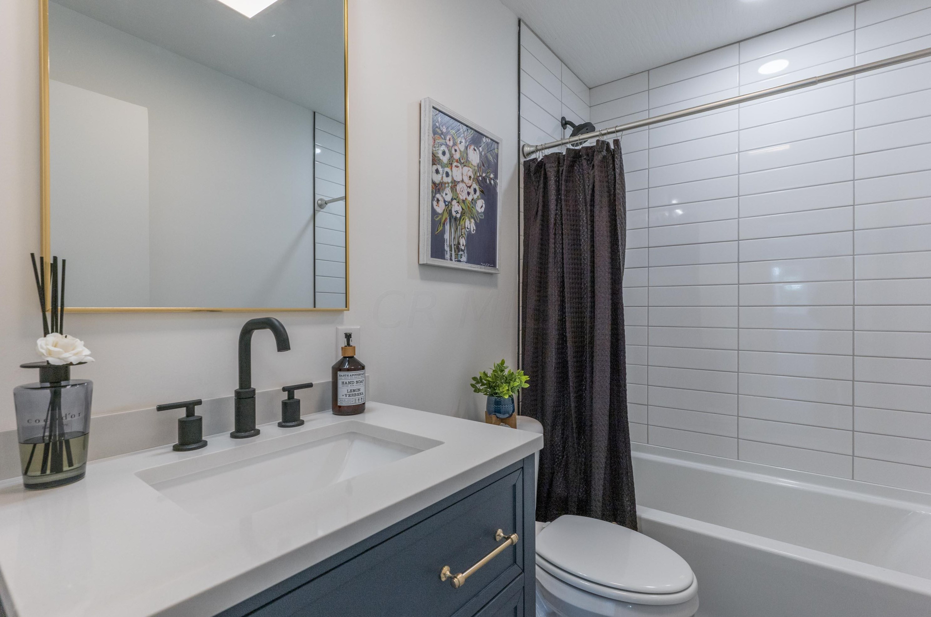 1759 Weiler Ave, Columbus OH  43207-1575 exterior