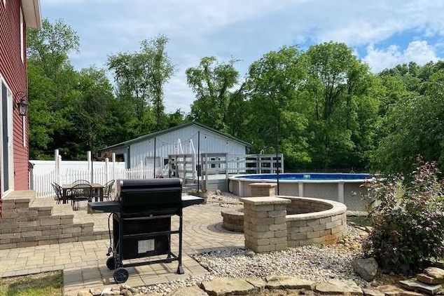 10863 16th Rd, Stoutsville OH  43154-9547 exterior