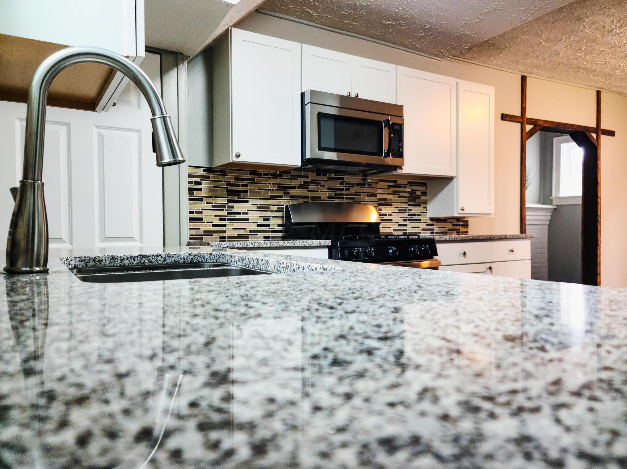 2179 Margaret Ave, Columbus OH  43219-2650 exterior