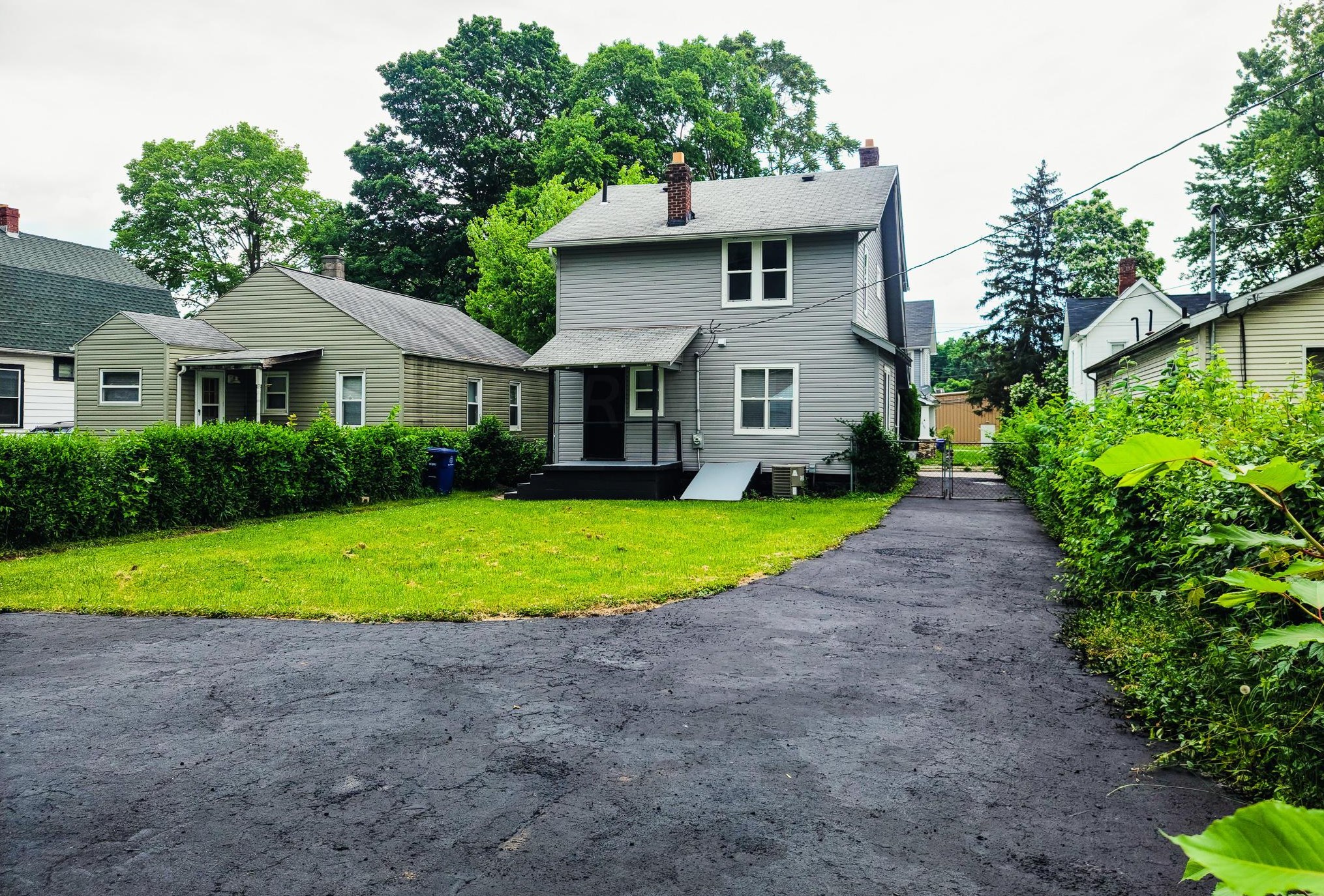 2179 Margaret Ave, Columbus OH  43219-2650 exterior