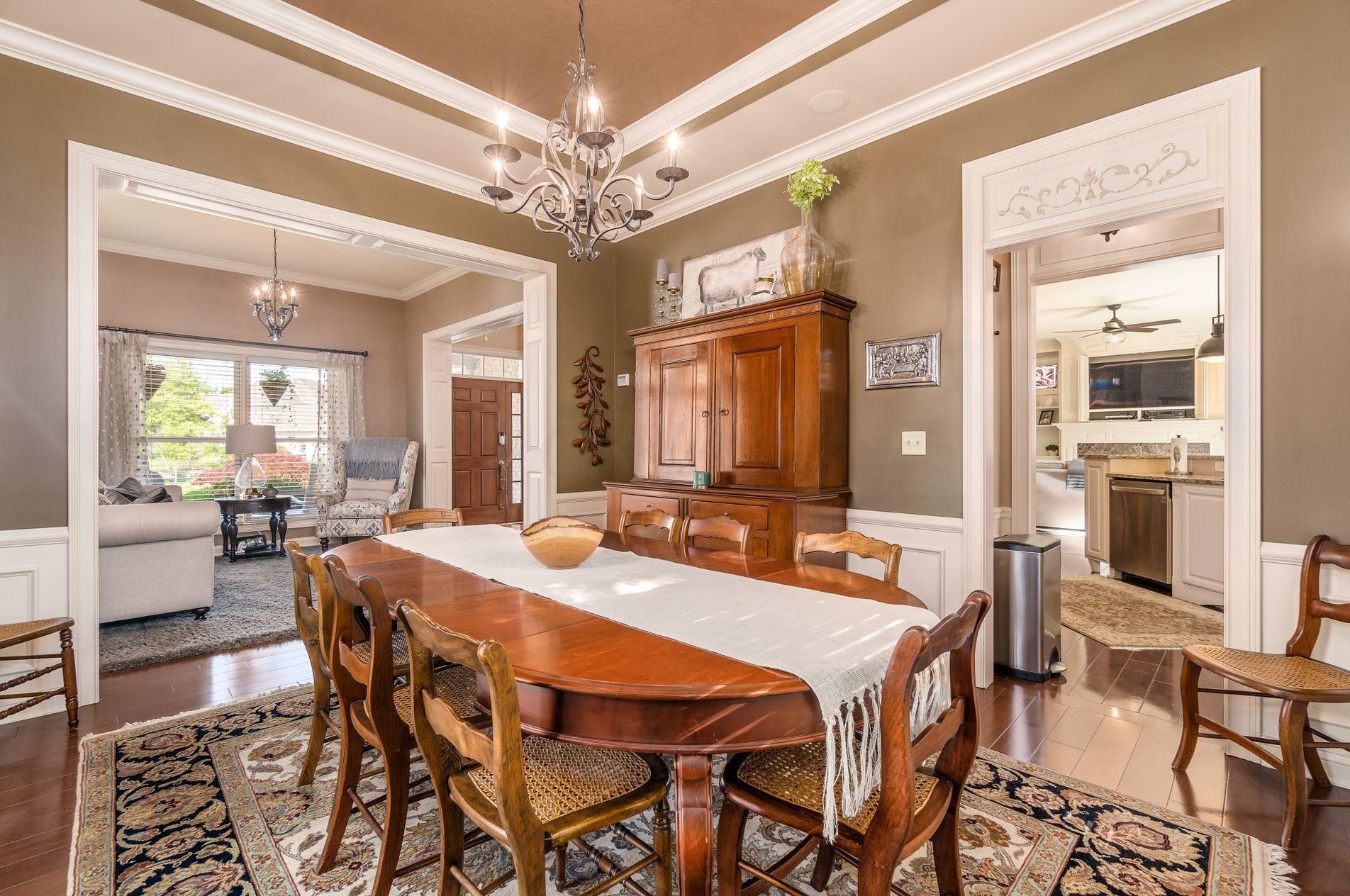 210 Cherokee Ct, Pickerington OH  43147-8047 exterior