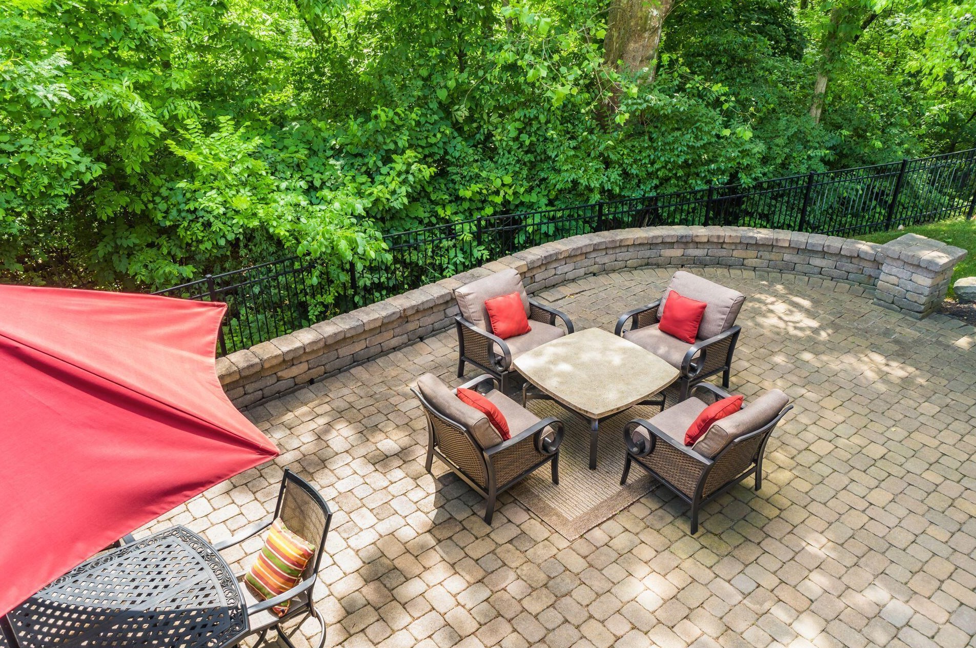 210 Cherokee Ct, Pickerington OH  43147-8047 exterior