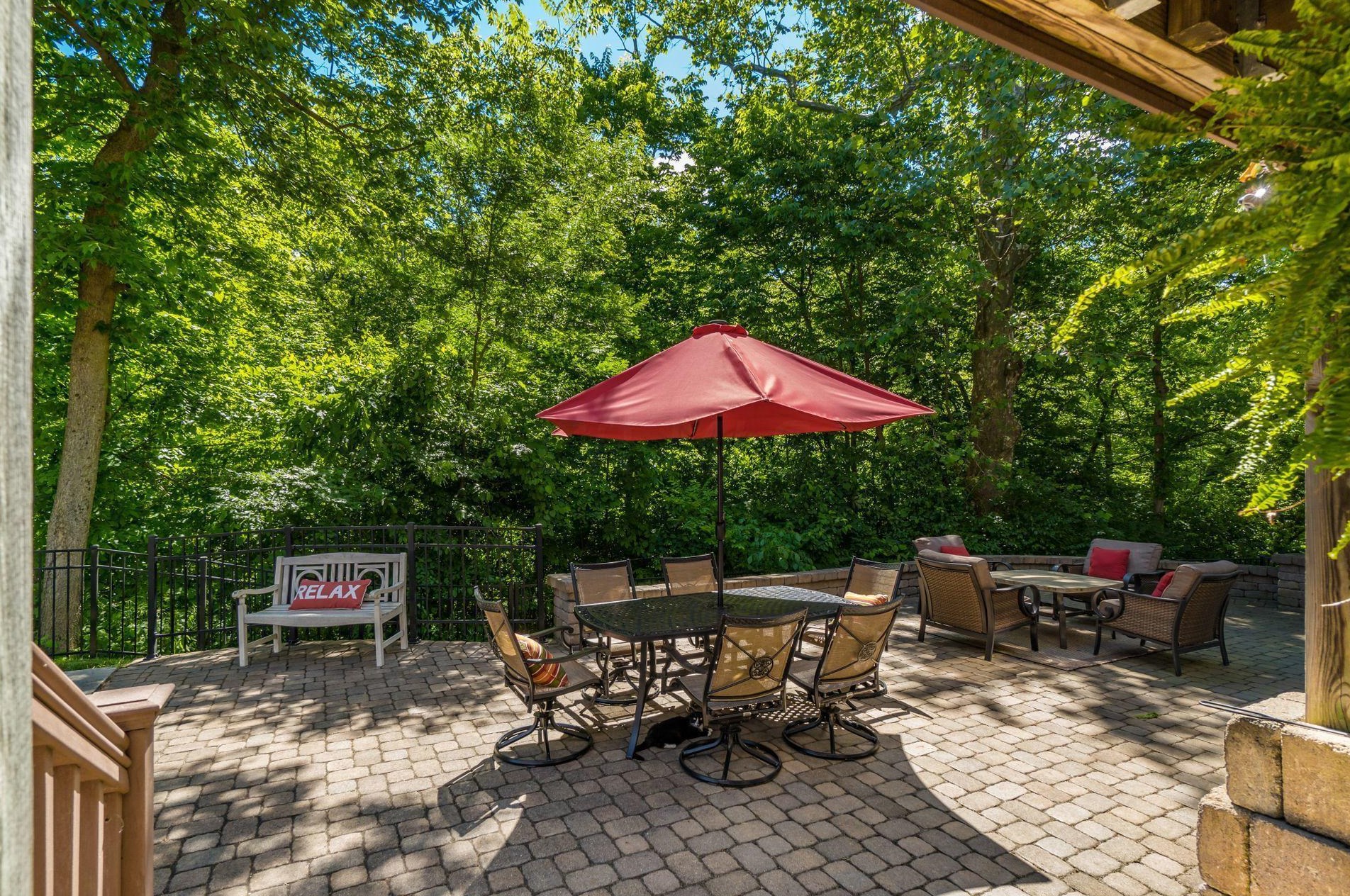 210 Cherokee Ct, Pickerington OH  43147-8047 exterior