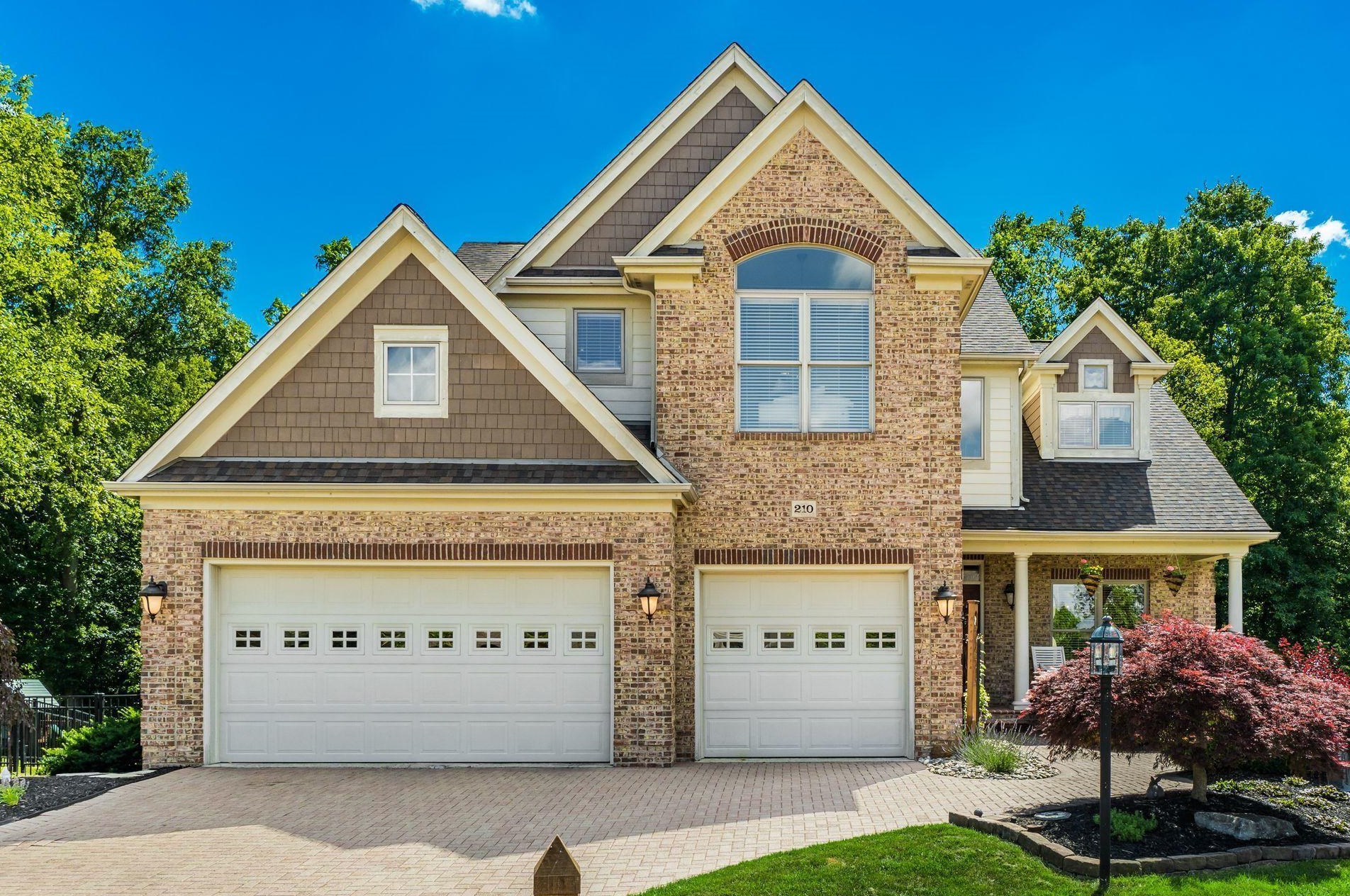 210 Cherokee Ct, Pickerington OH  43147-8047 exterior