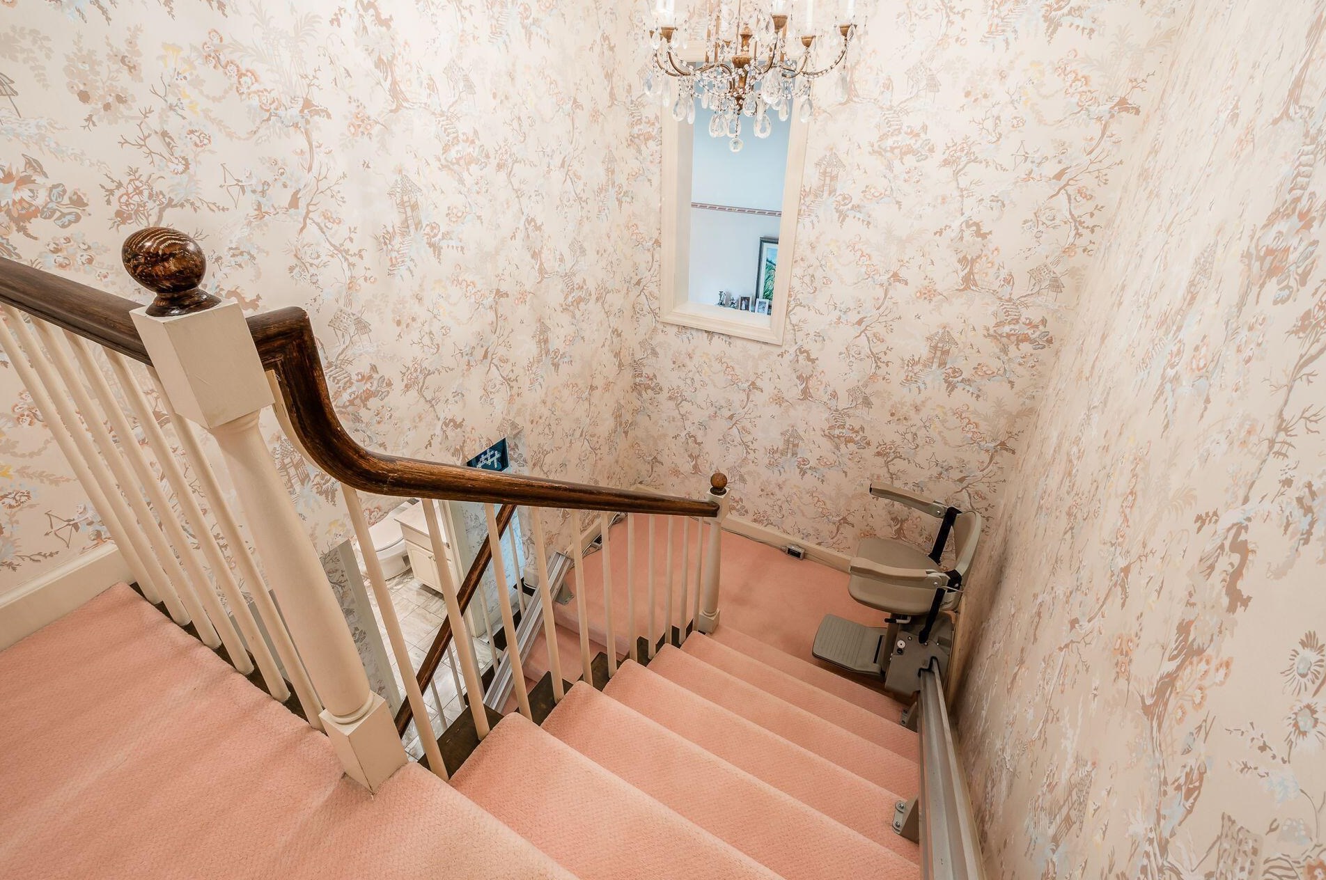 5696 Bastille Pl, Columbus OH 43213-4404 exterior