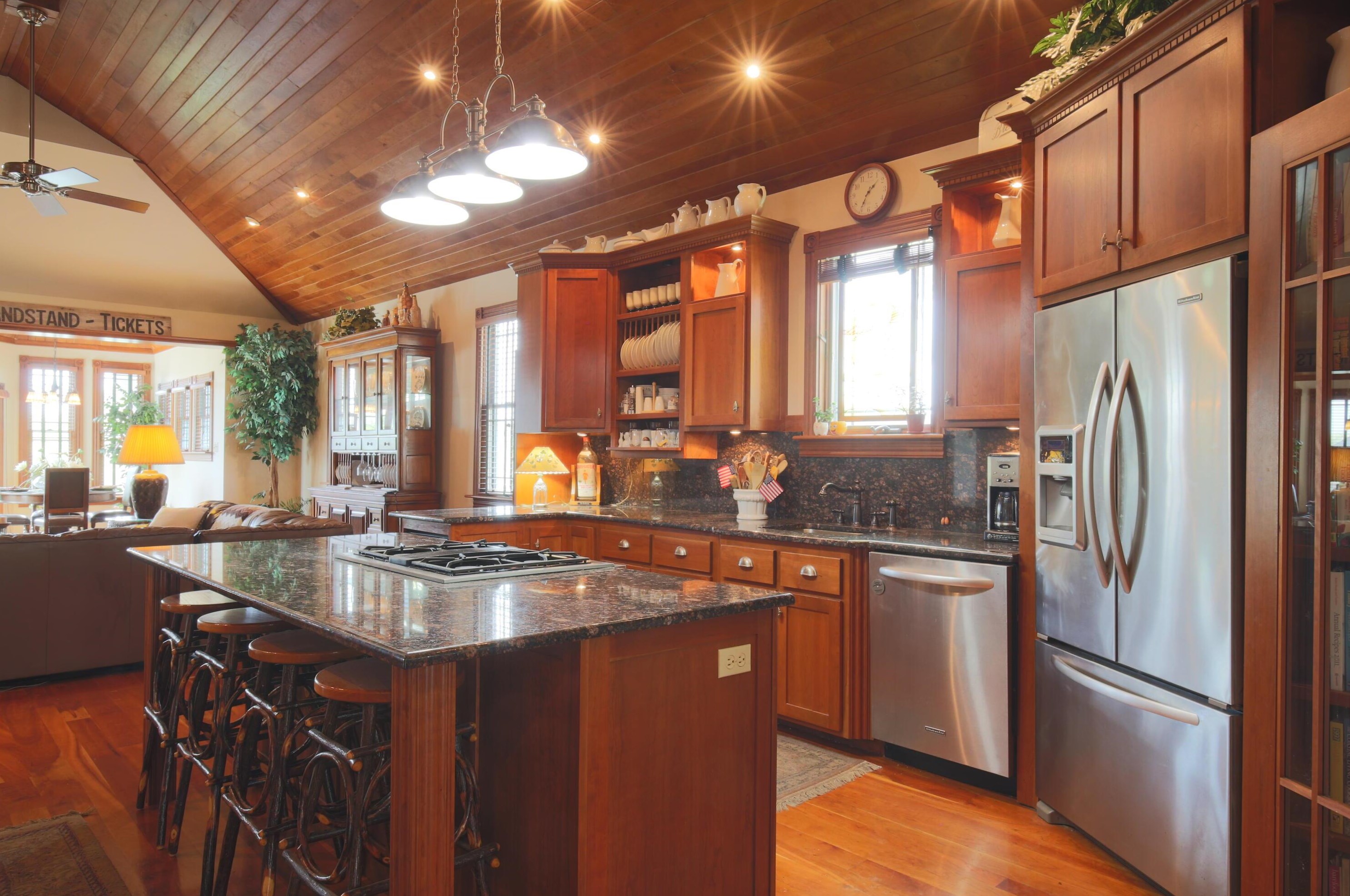 3081 Greenlawn Ave, Millersport OH  43046-9739 exterior