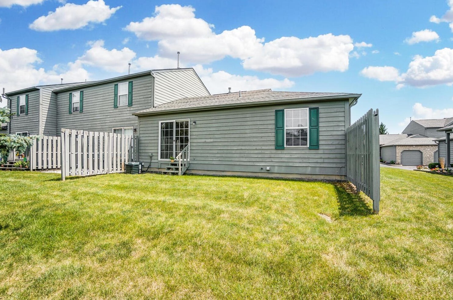 4107 Blendon Grove Way, Columbus OH 43230-9831 exterior