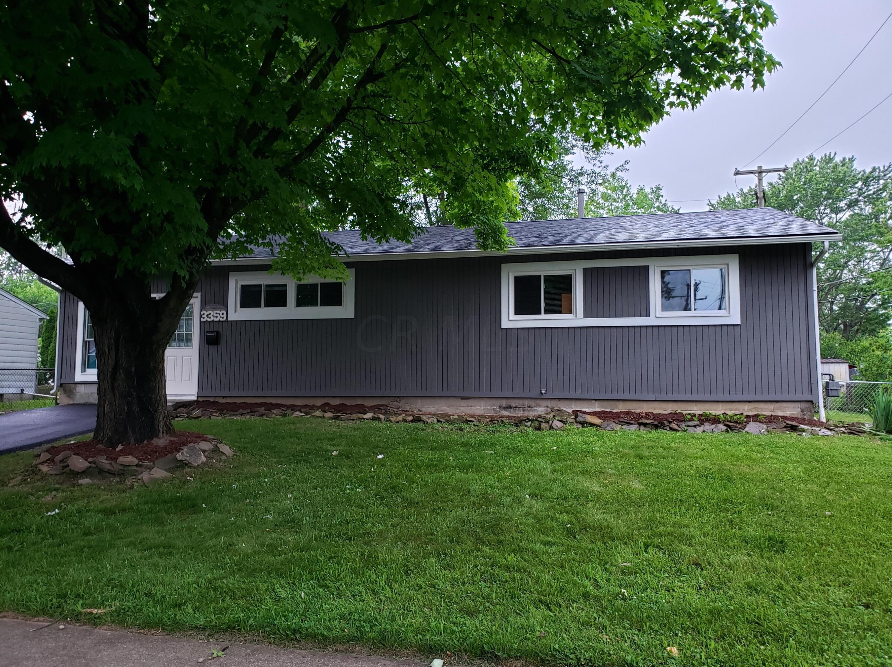 3359 Arnsby Rd, Columbus OH  43232-5910 exterior