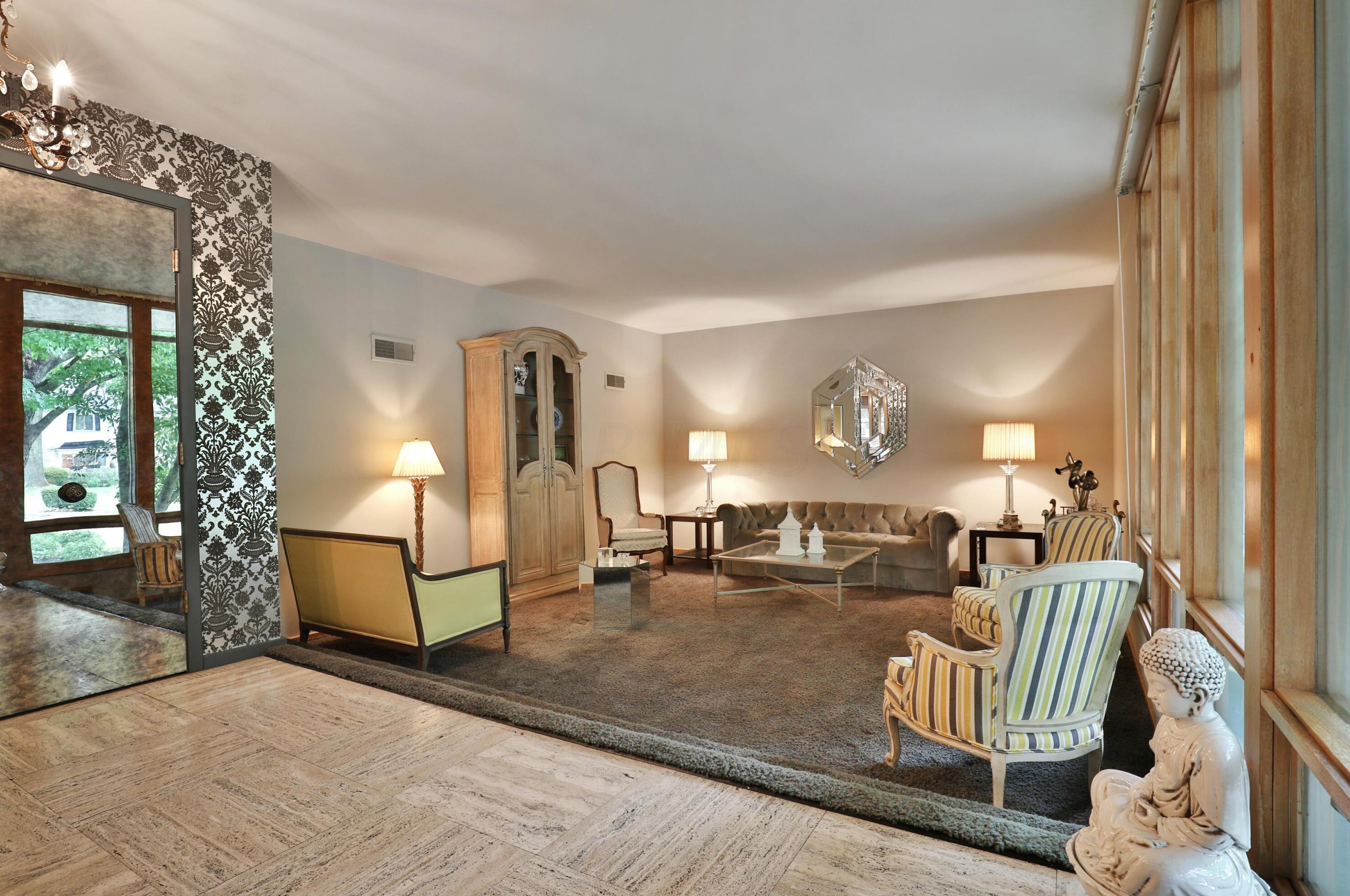 138 Merkle Rd, Columbus OH 43209-1554 exterior