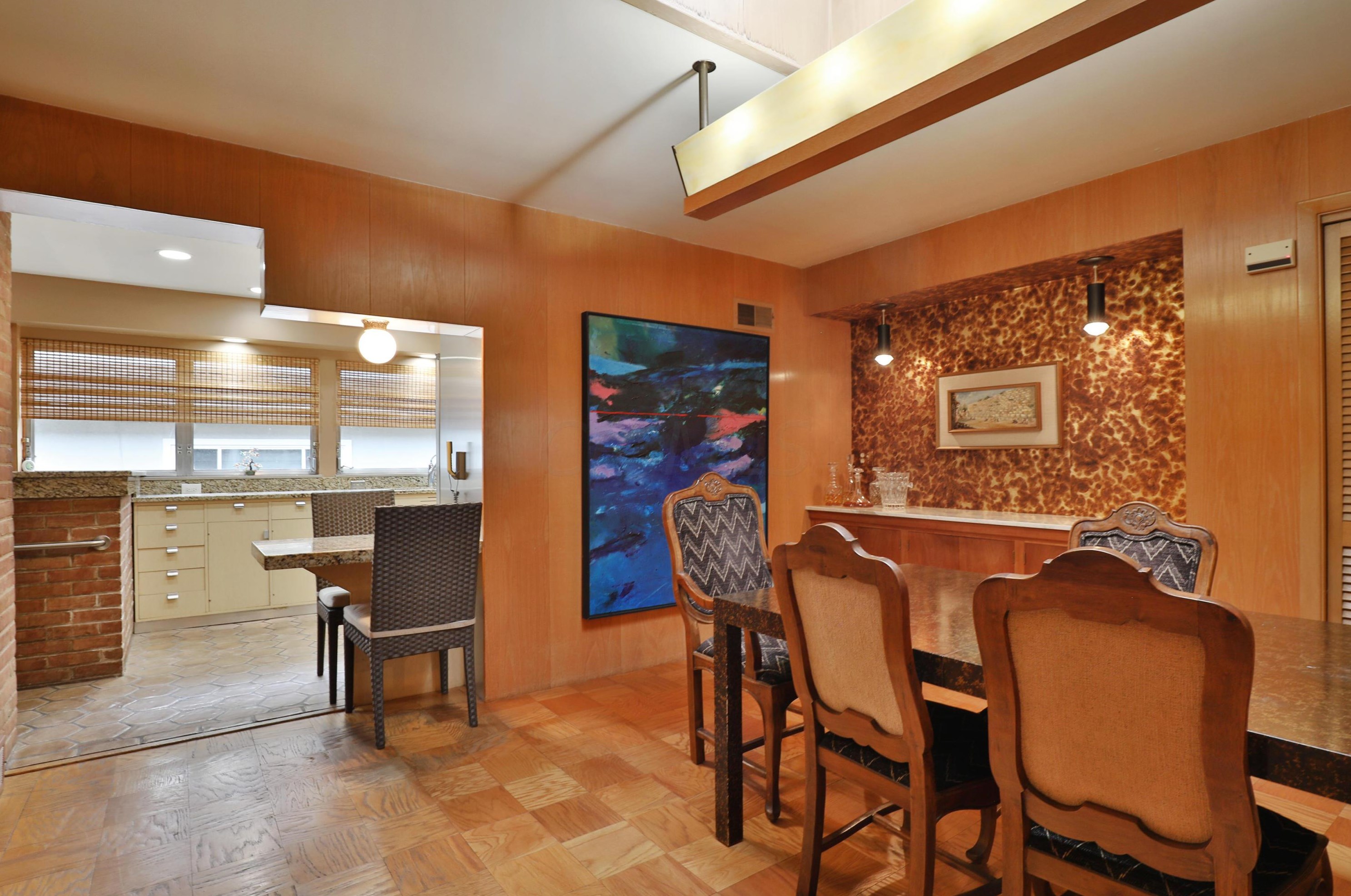 138 Merkle Rd, Columbus OH 43209-1554 exterior