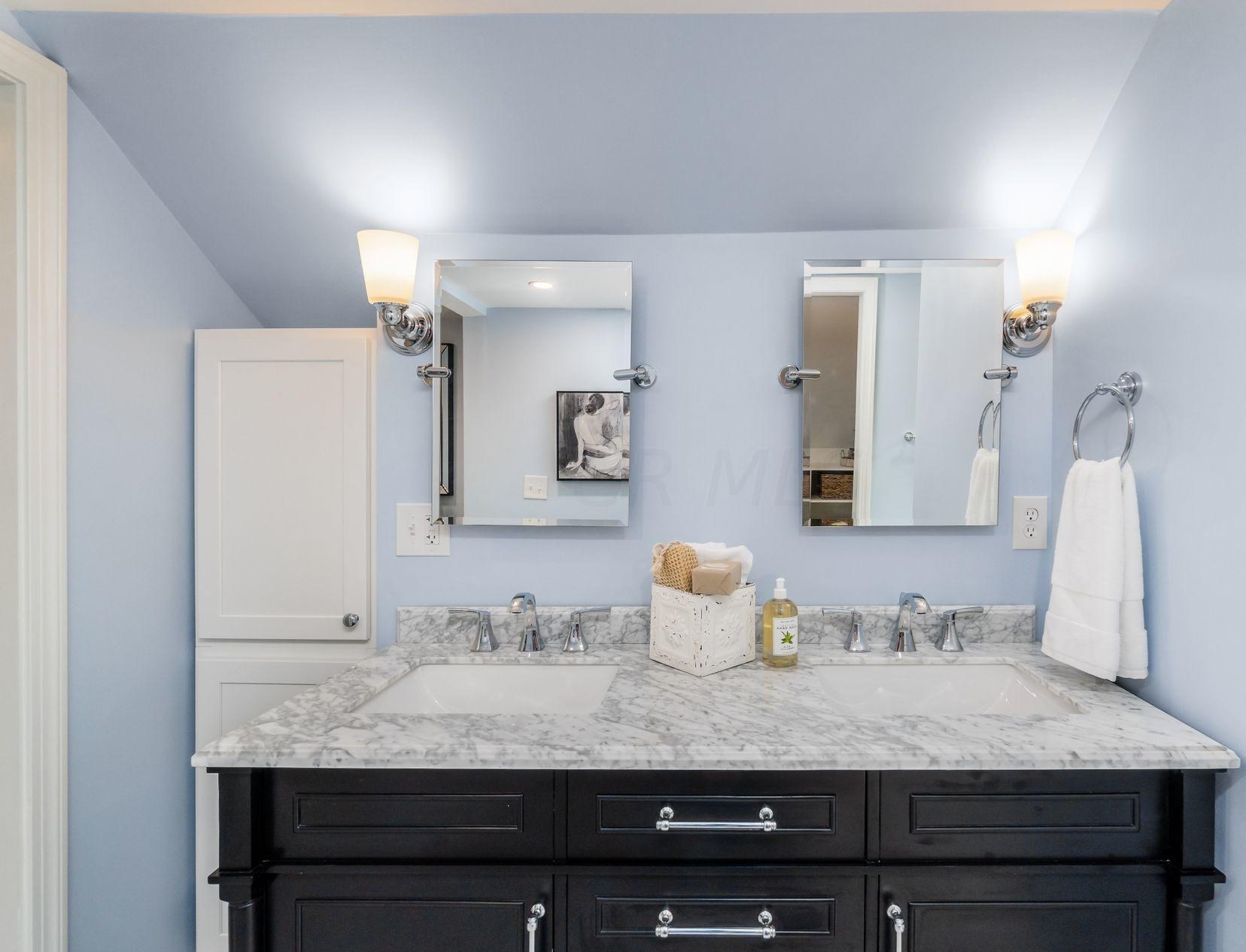 470 Johnstown Rd, Columbus OH  43230-2145 exterior