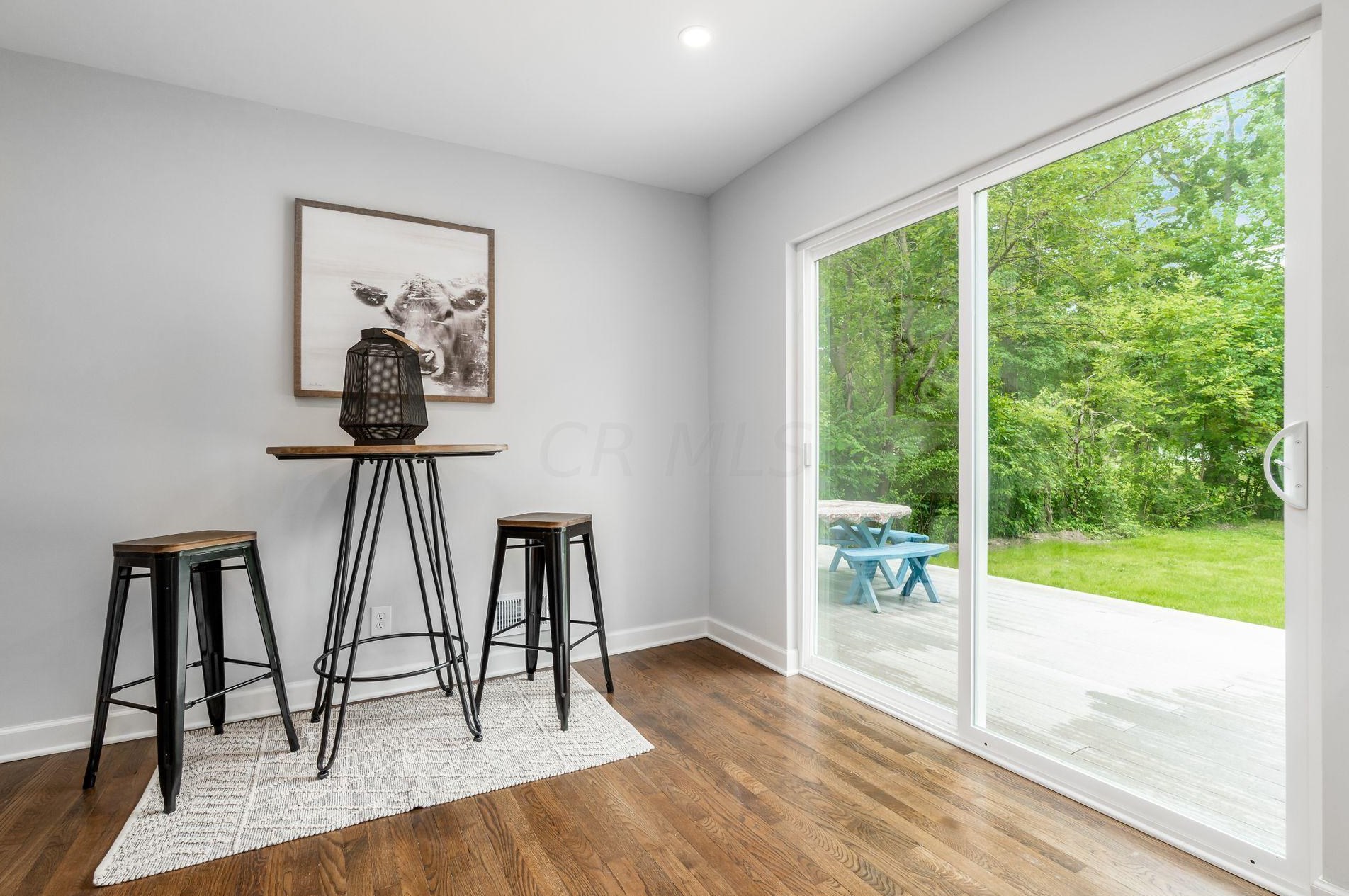 470 Johnstown Rd, Columbus OH  43230-2145 exterior