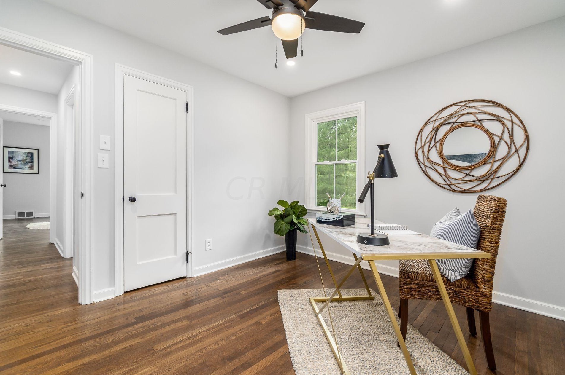 470 Johnstown Rd, Columbus OH  43230-2145 exterior