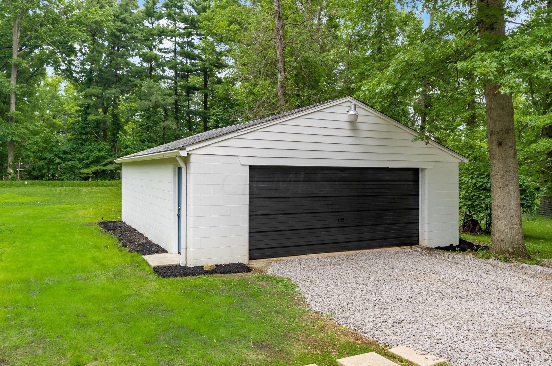 470 Johnstown Rd, Columbus OH  43230-2145 exterior