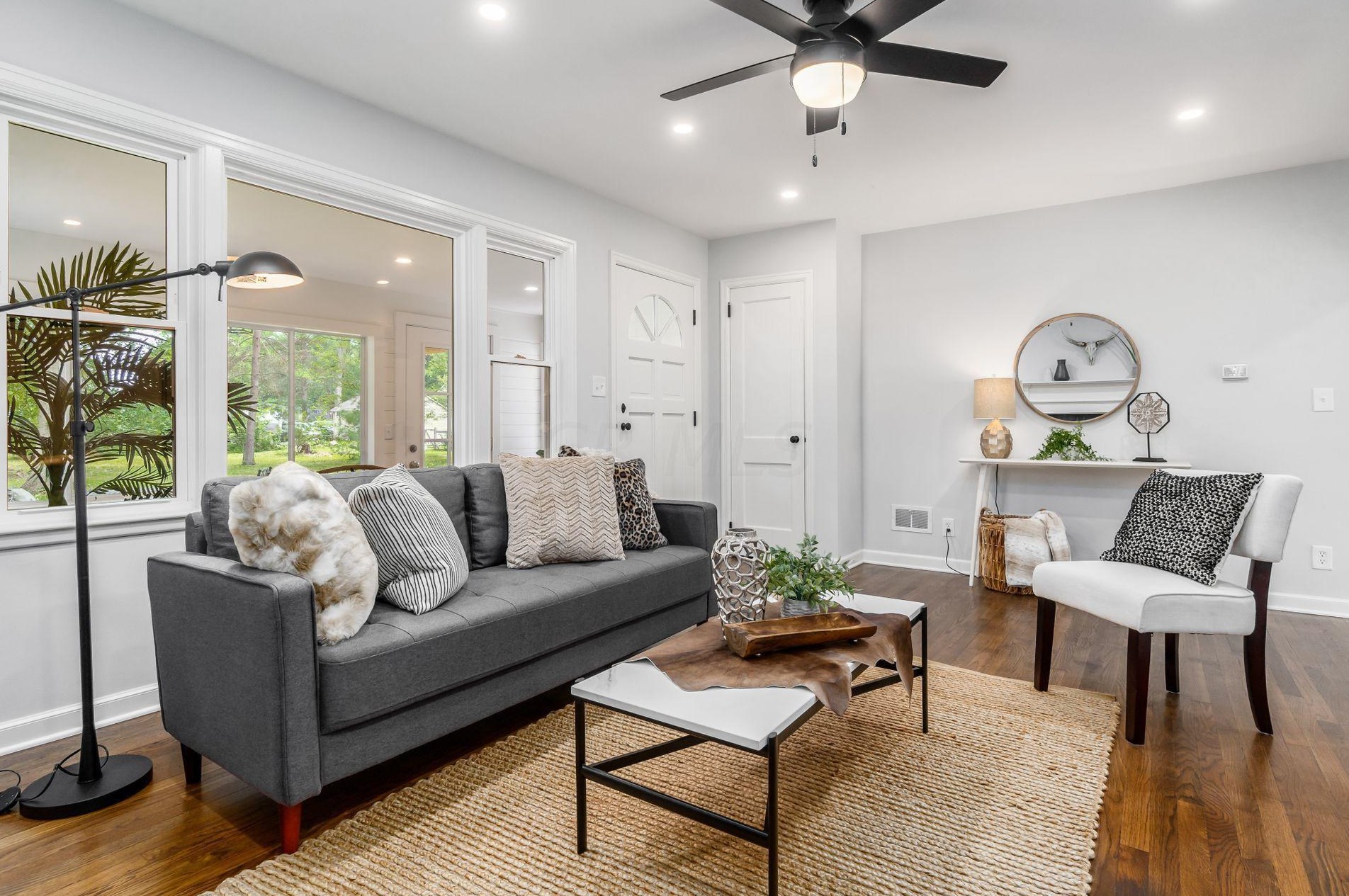 470 Johnstown Rd, Columbus OH  43230-2145 exterior