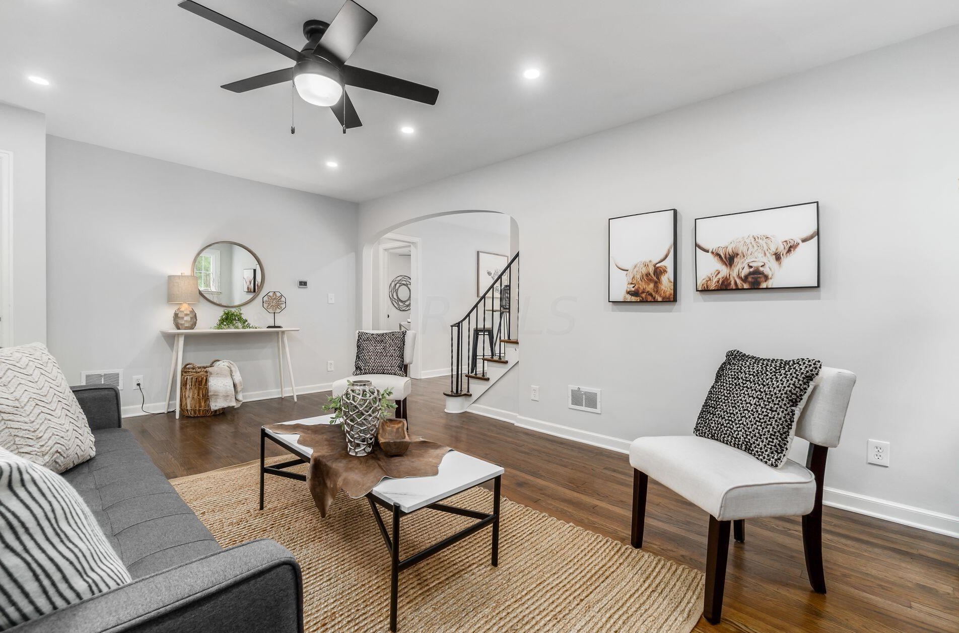 470 Johnstown Rd, Columbus OH  43230-2145 exterior