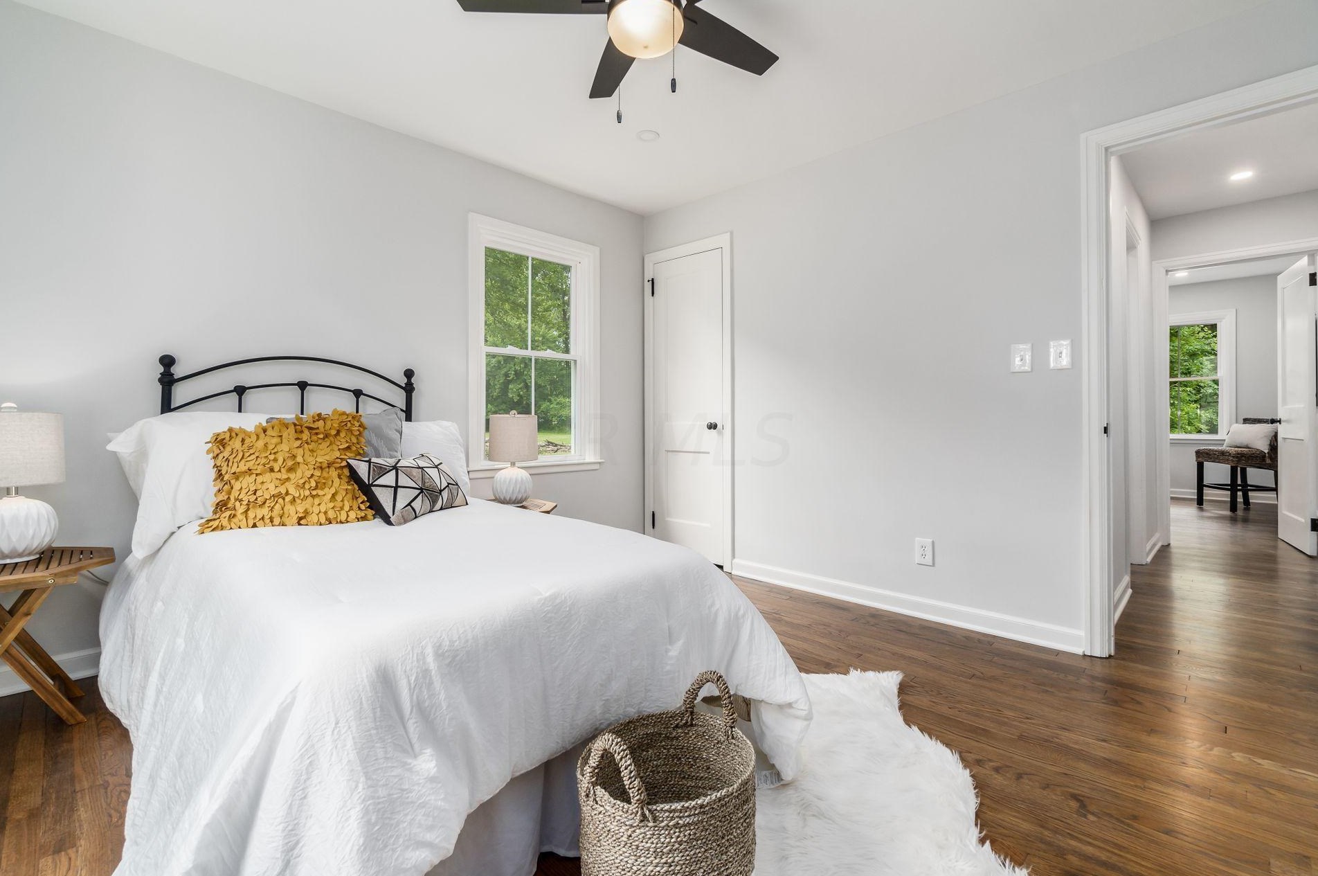 470 Johnstown Rd, Columbus OH  43230-2145 exterior