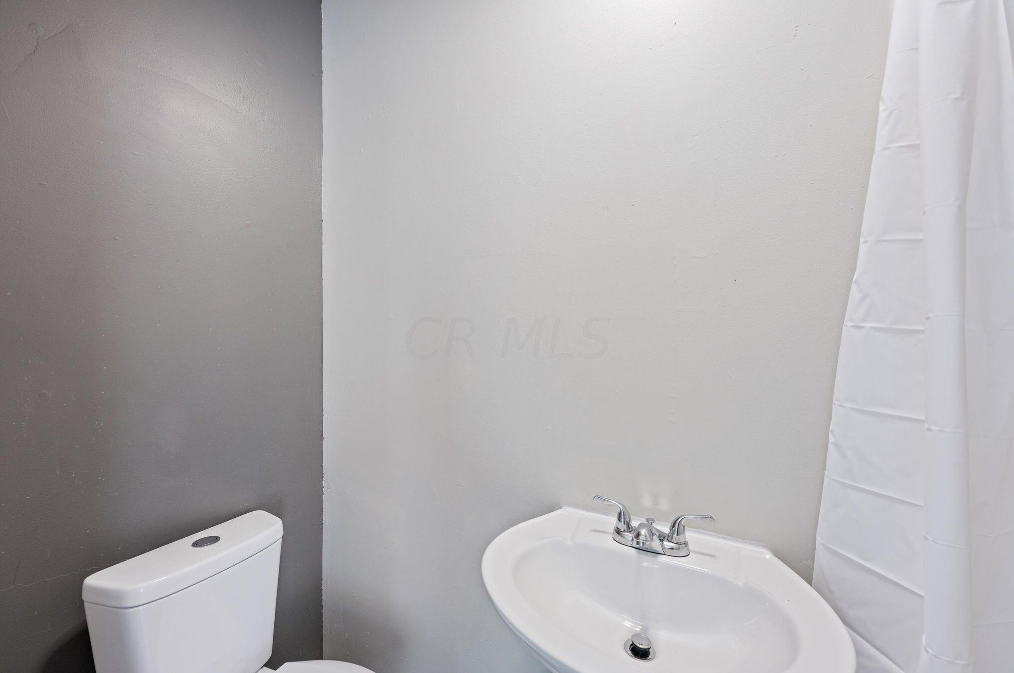 2054 Republic Ave, Columbus OH  43211-2355 exterior