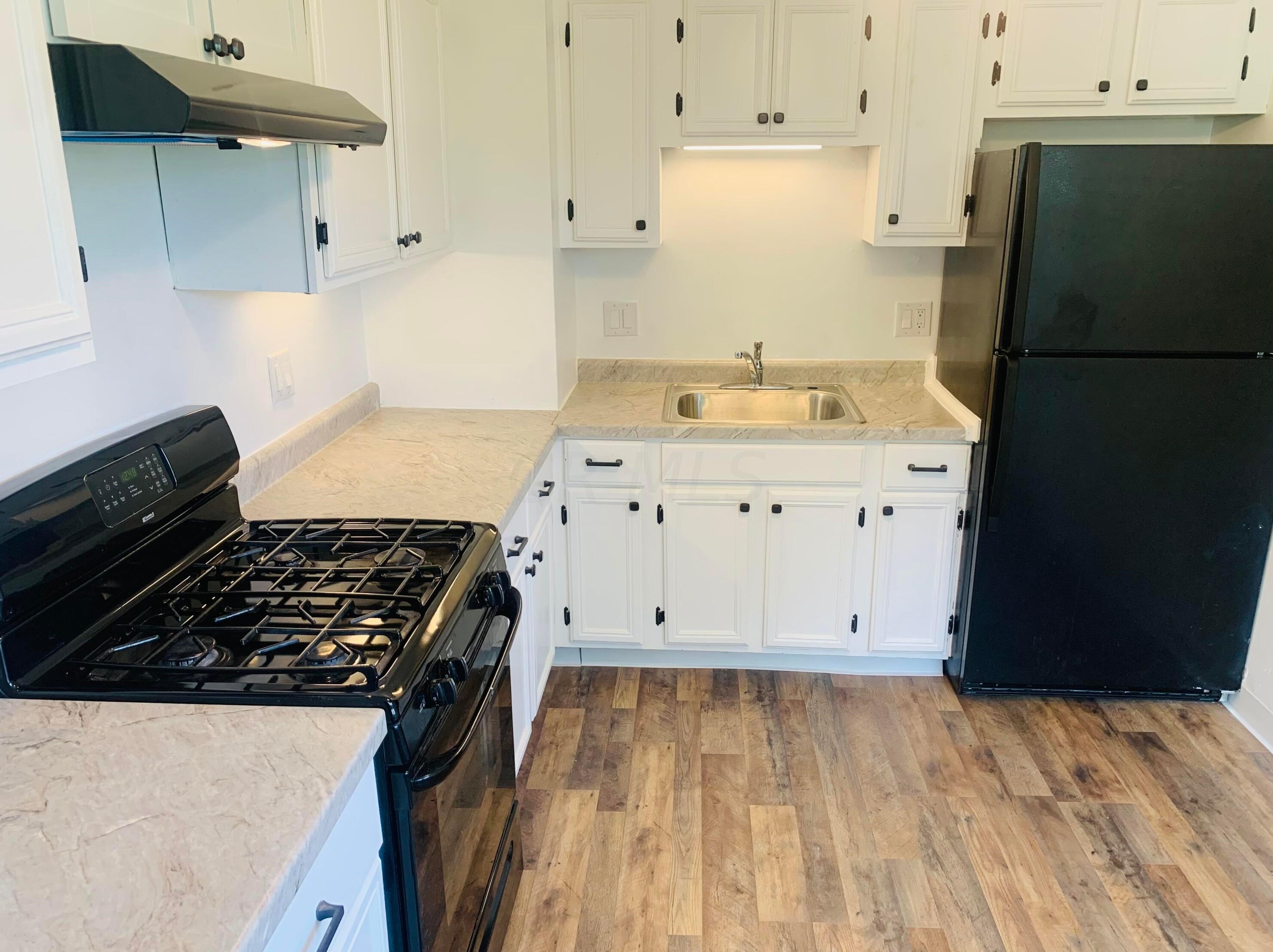 812 Hampton Rd, Columbus OH  43227-1044 exterior