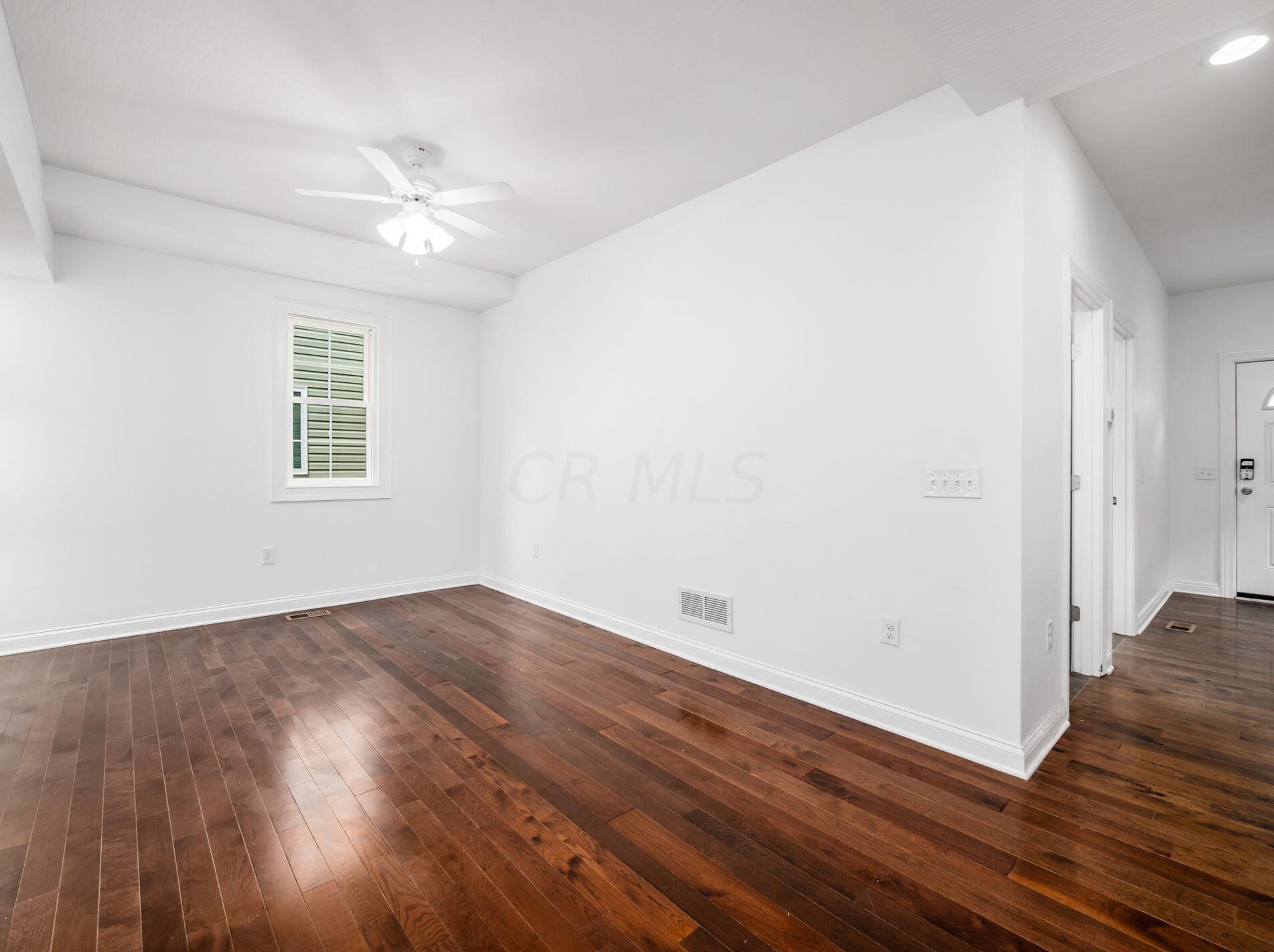 349 Warren Ave, Columbus OH  43204-3057 exterior