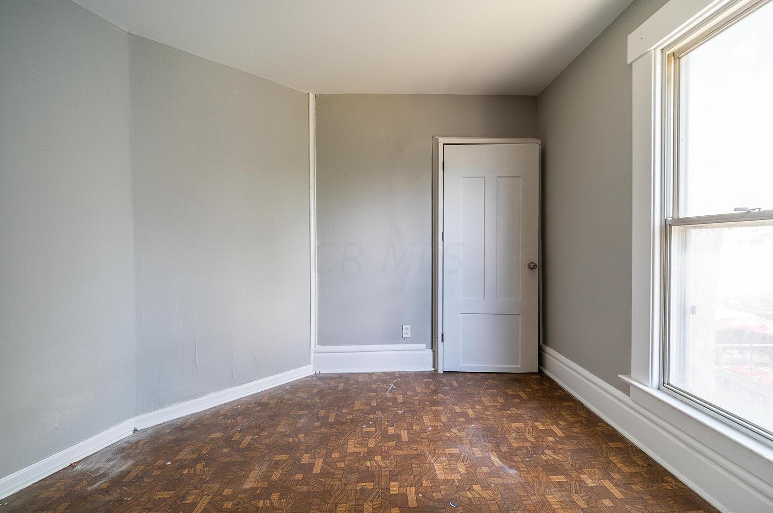 1498 Briarwood Ave, Columbus OH 43211-1407 exterior