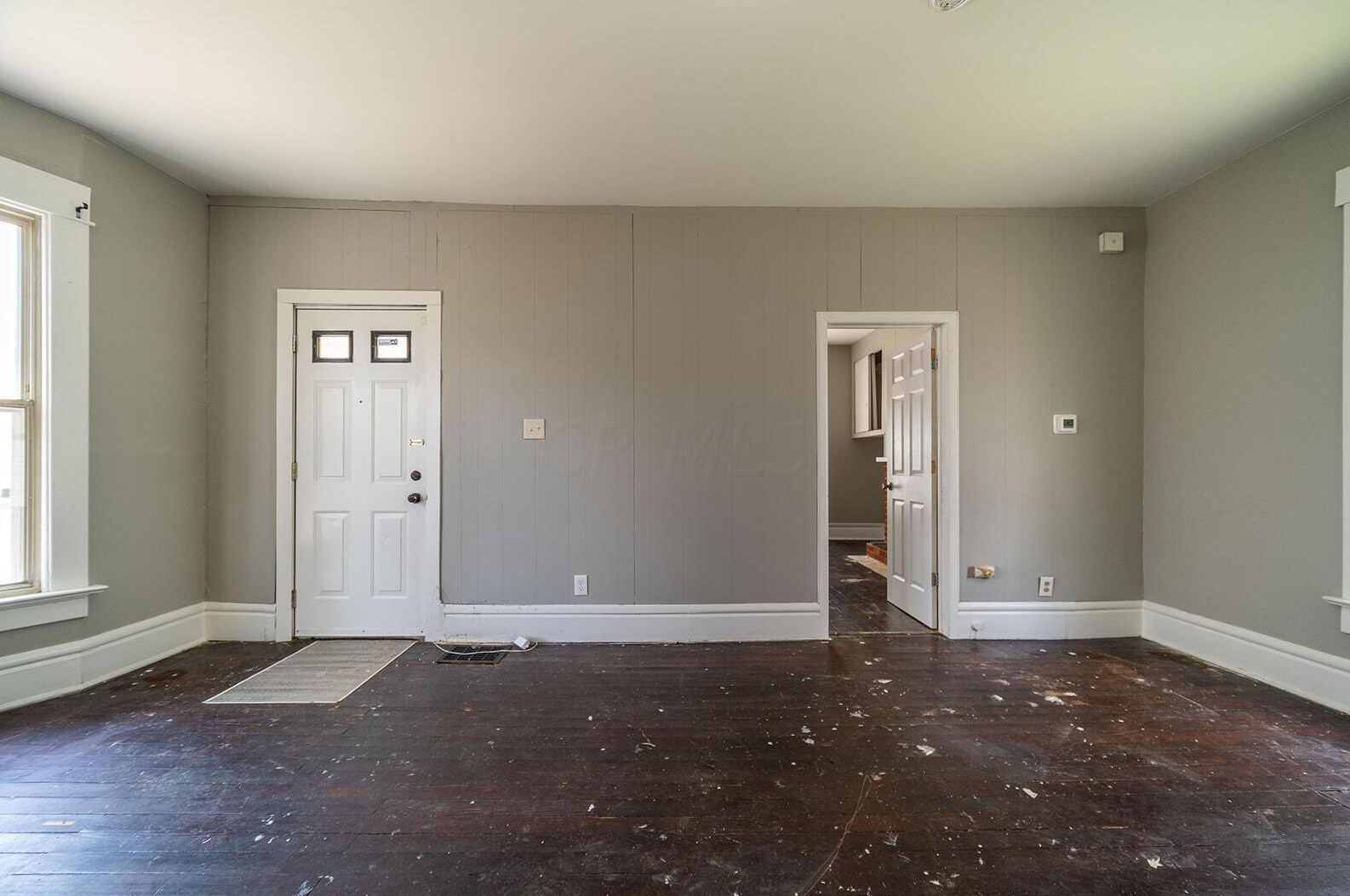 1498 Briarwood Ave, Columbus OH 43211-1407 exterior