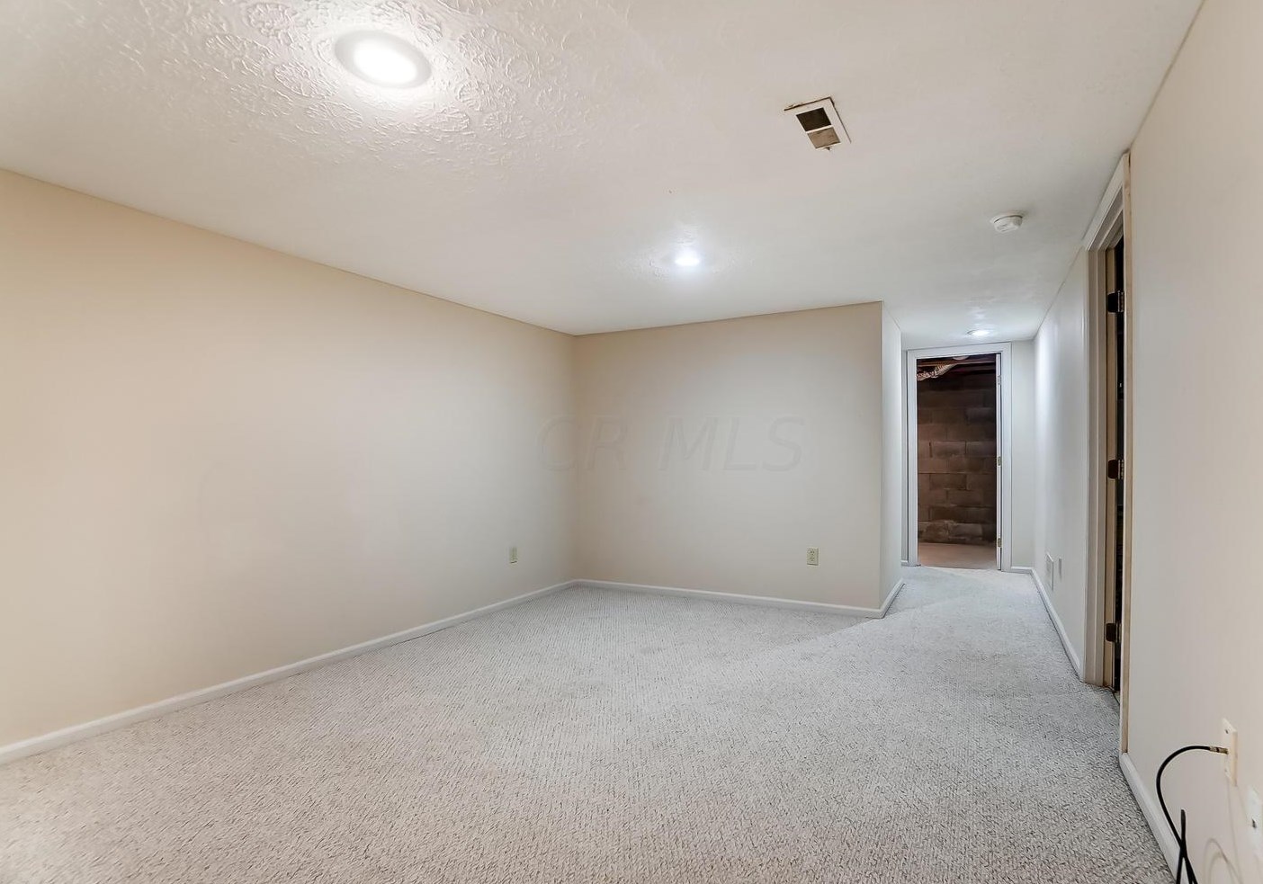 3682 Hilliard Sta Rd, Hilliard OH 43026-9338 exterior