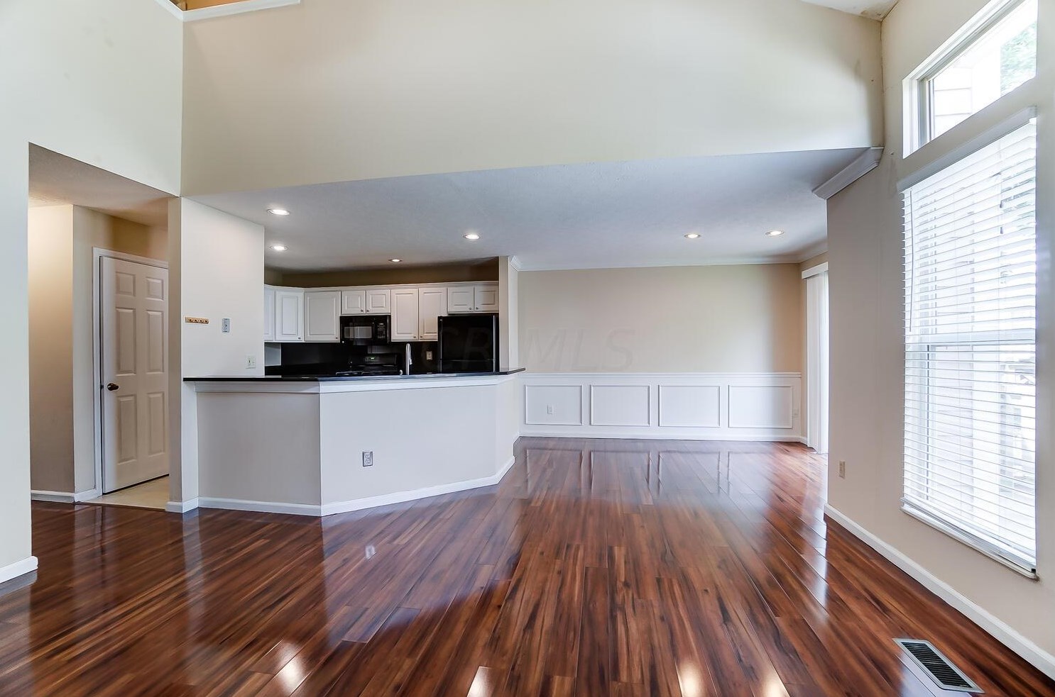 3682 Hilliard Sta Rd, Hilliard OH 43026-9338 exterior