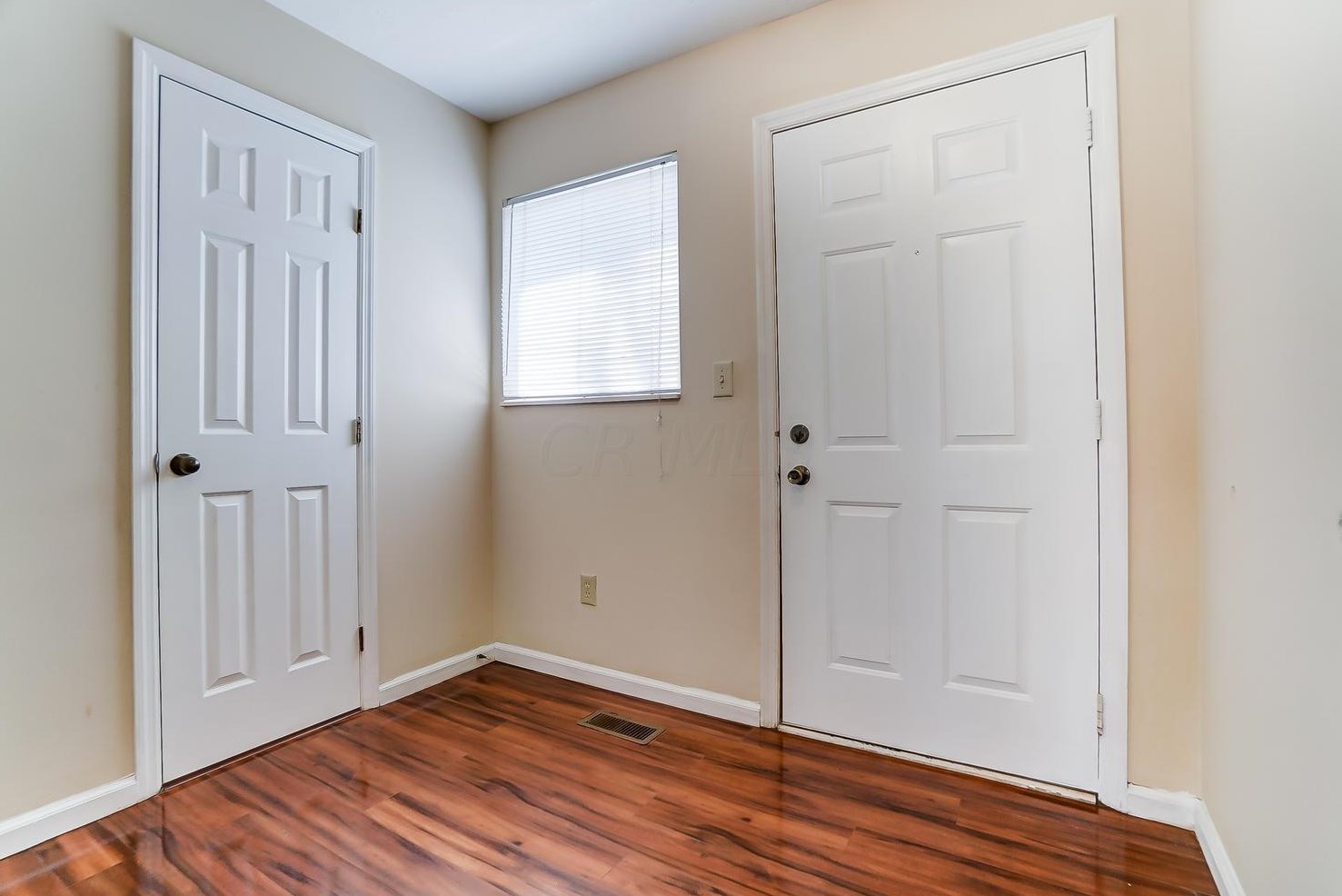 3682 Hilliard Sta Rd, Hilliard OH 43026-9338 exterior