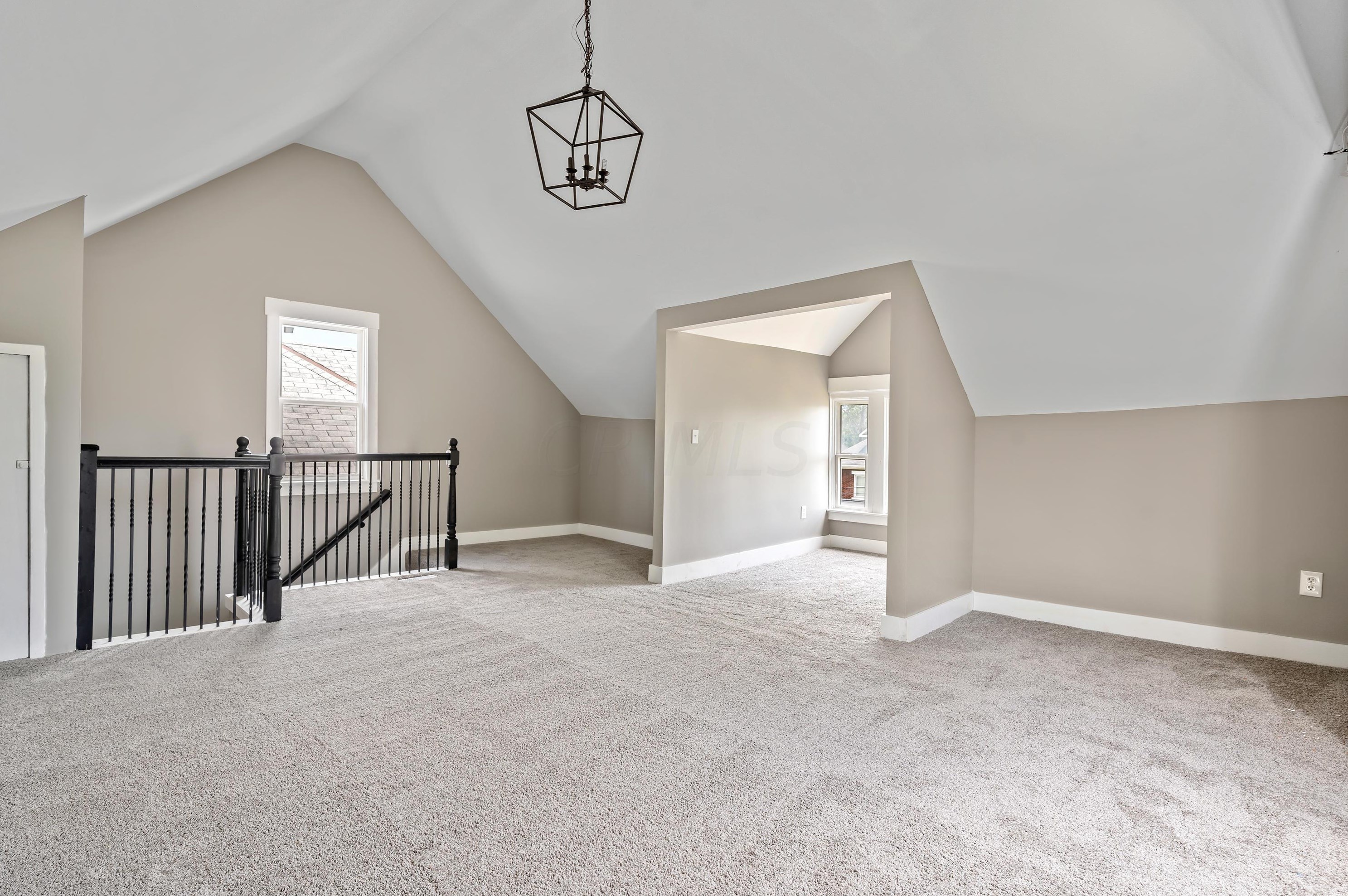 1005 Studer Ave, Columbus OH  43206-1676 exterior