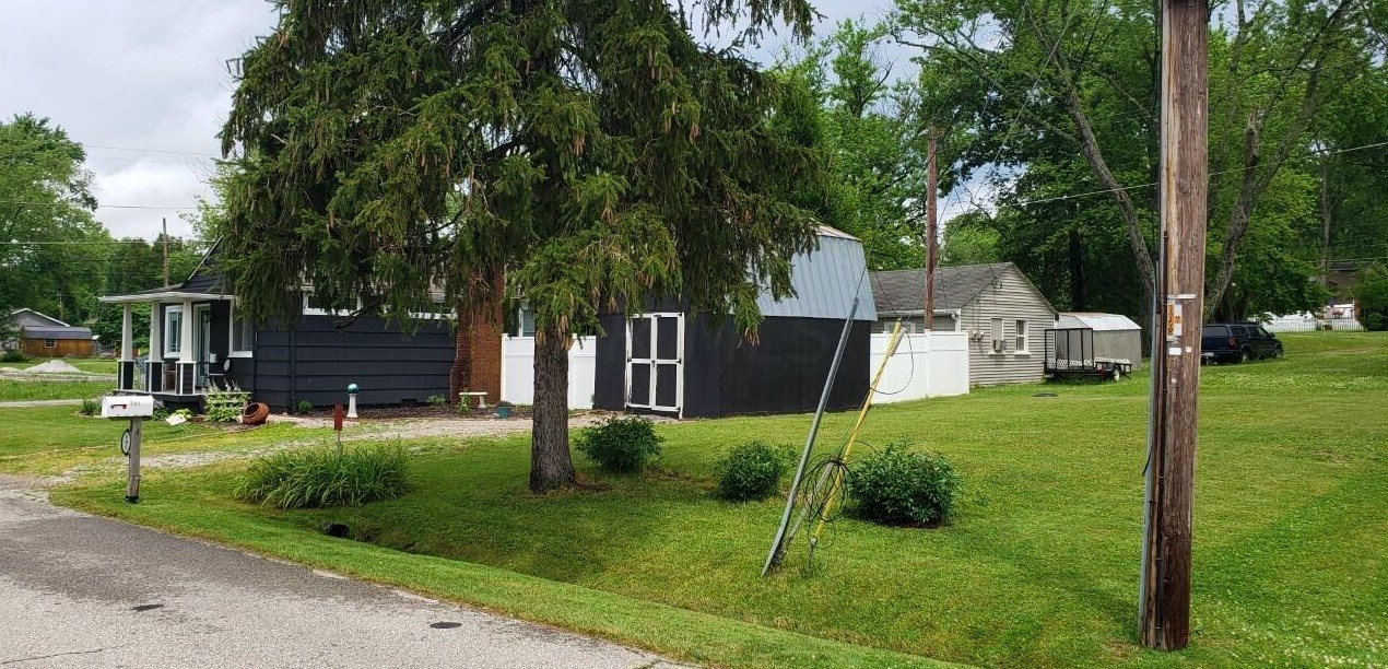 595 Lexington Ave, Thornville OH  43076-9644 exterior