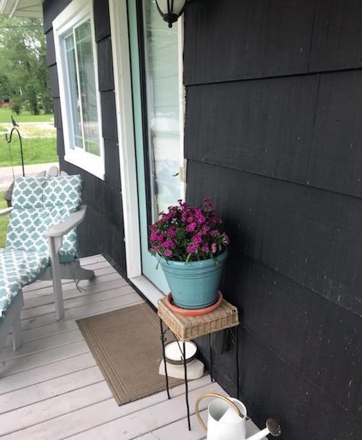 595 Lexington Ave, Thornville OH  43076-9644 exterior