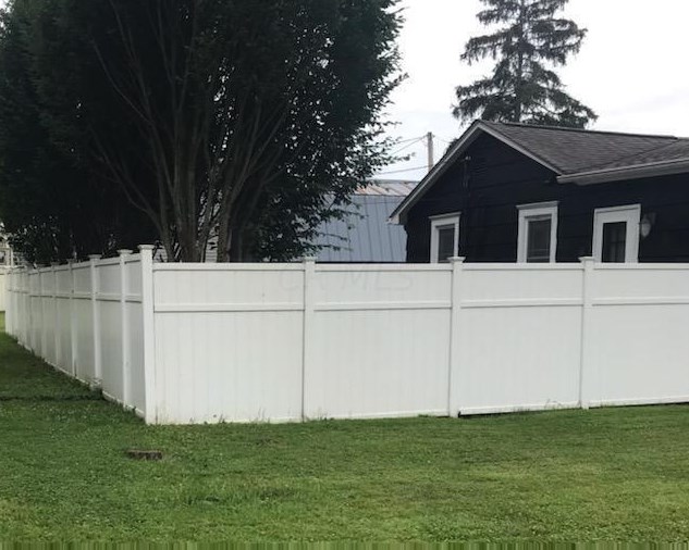 595 Lexington Ave, Thornville OH  43076-9644 exterior