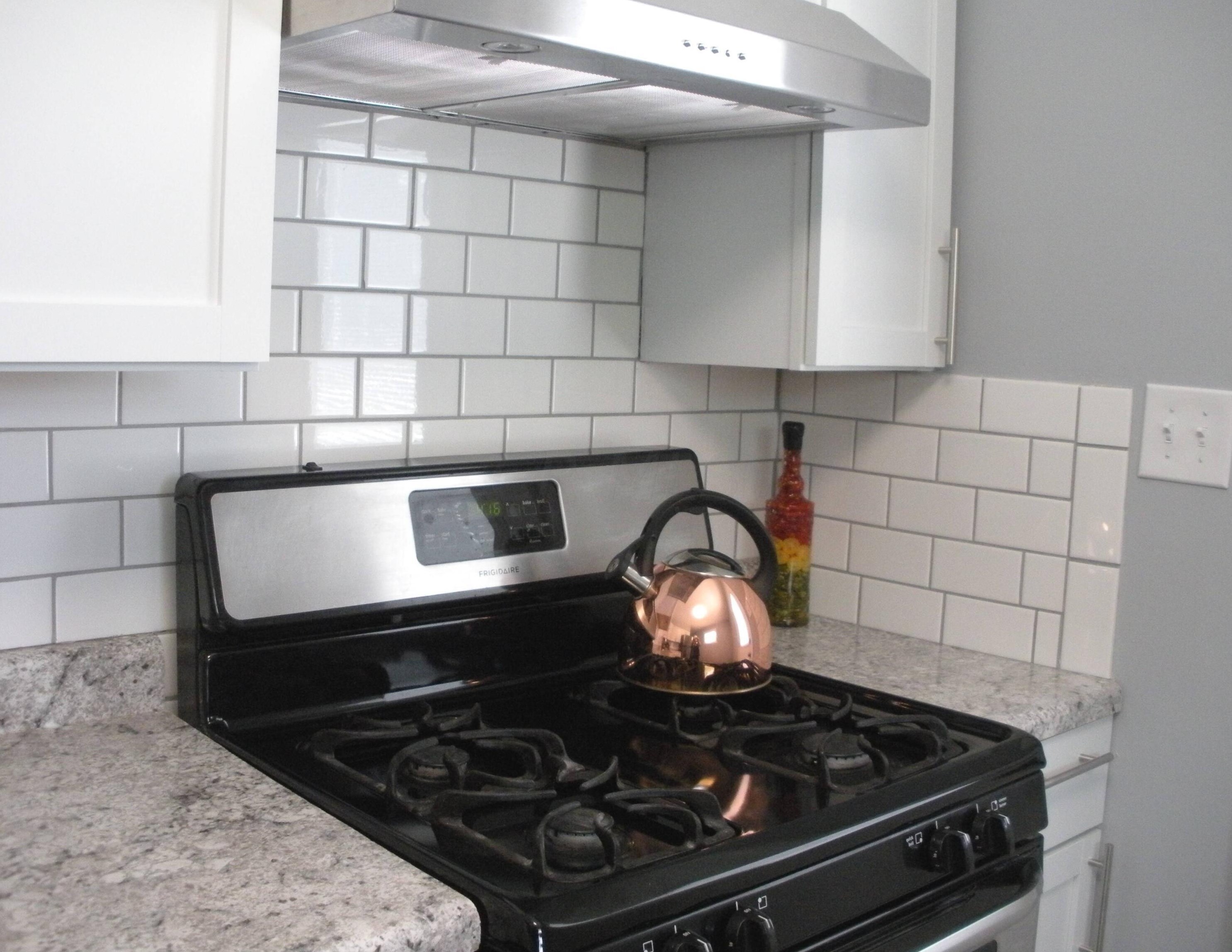 3099 Parsons Ave, Columbus OH  43207-3705 exterior