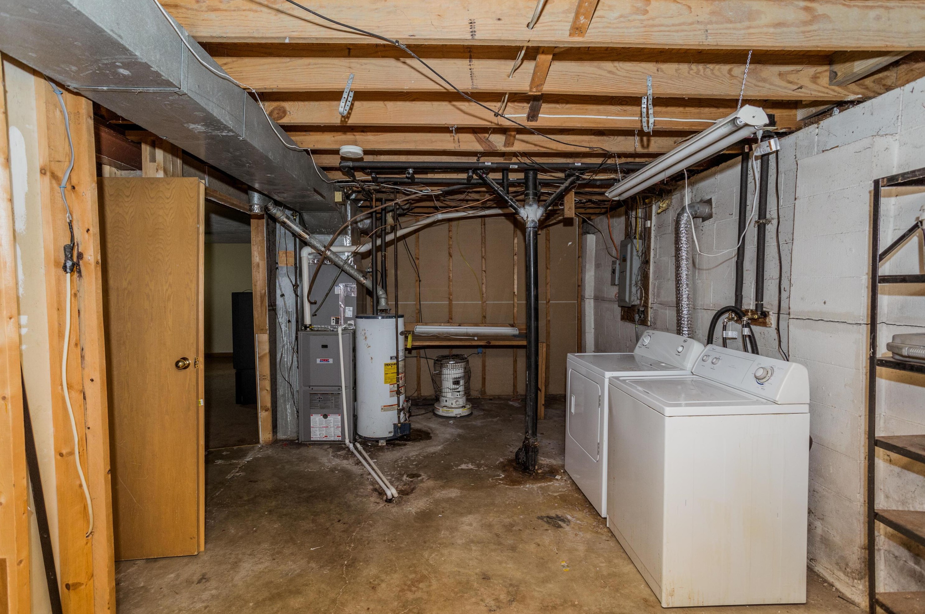 3453 Bremen St, Columbus OH 43224-3435 exterior