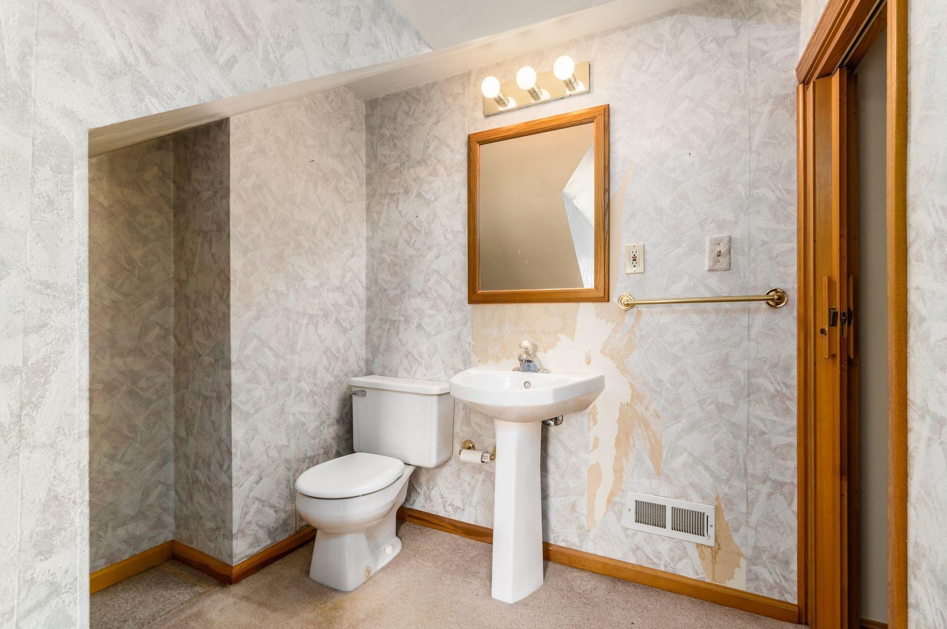 3601 Agler Rd, Columbus OH 43224-4607 exterior